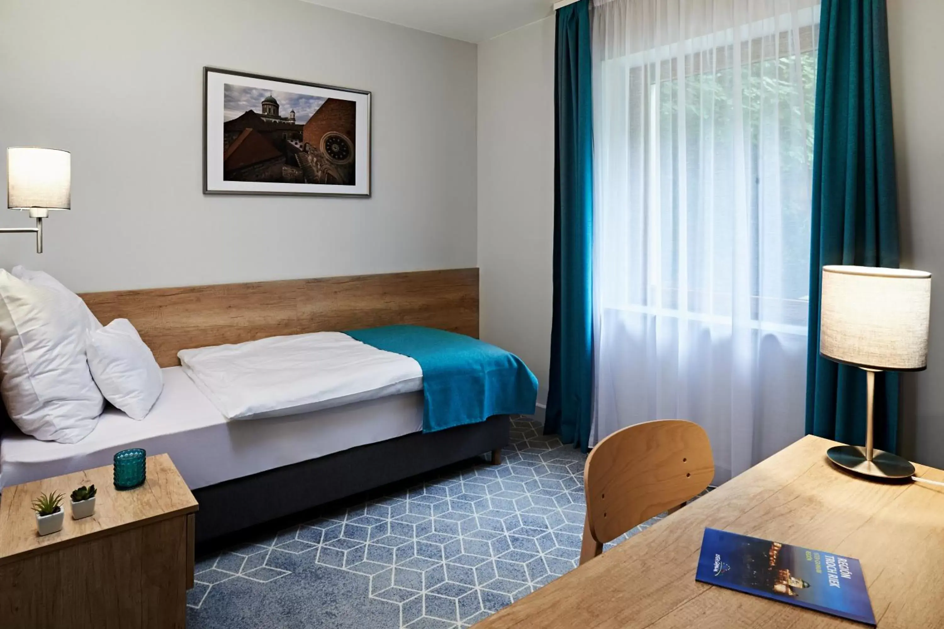 Superior Single Room - single occupancy in Hotel Adalbert Szent Tamás ház Superior Single Room - single occupancy in Hotel Adalbert Szent Tamás ház