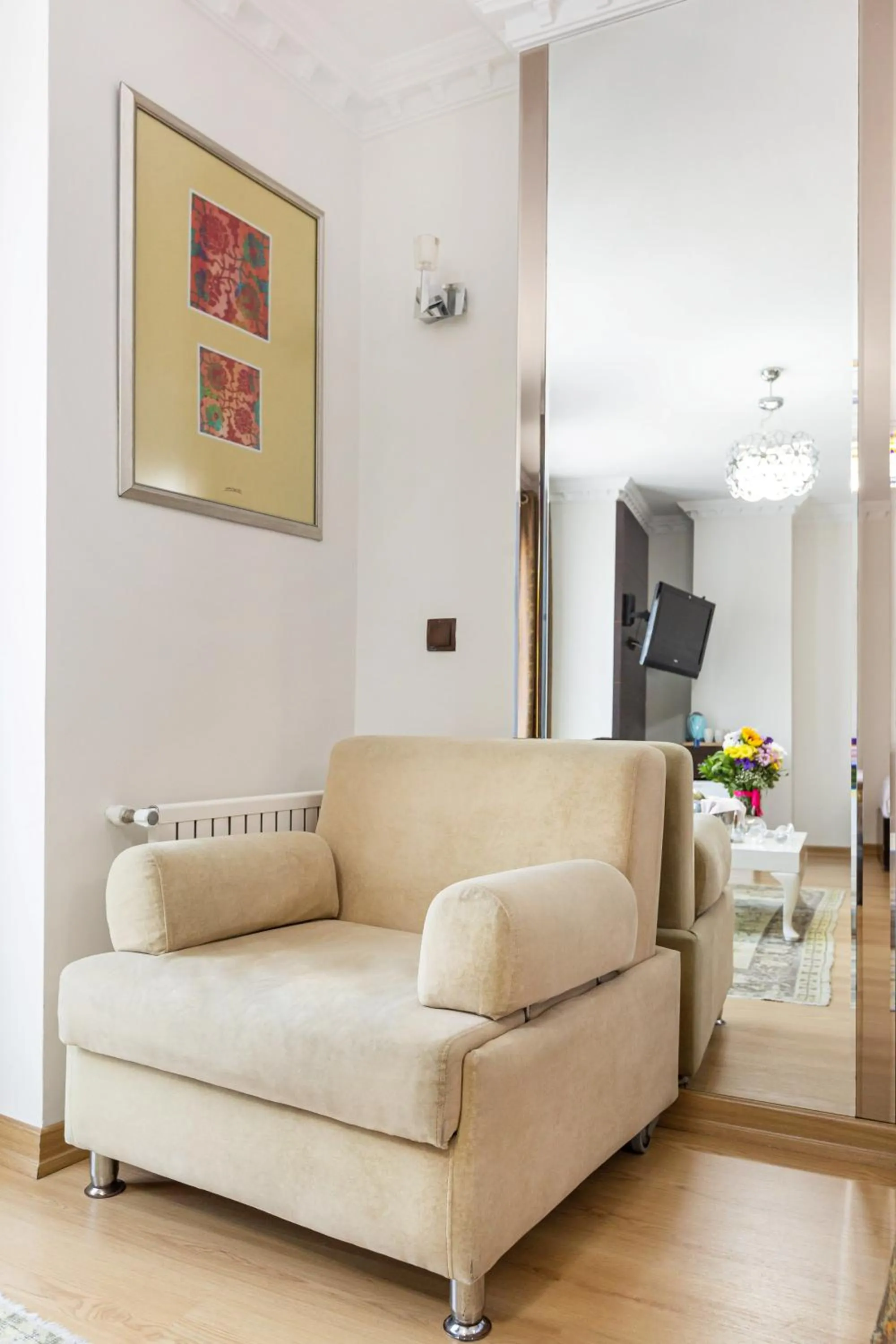 Seating area in Kumru Hotel