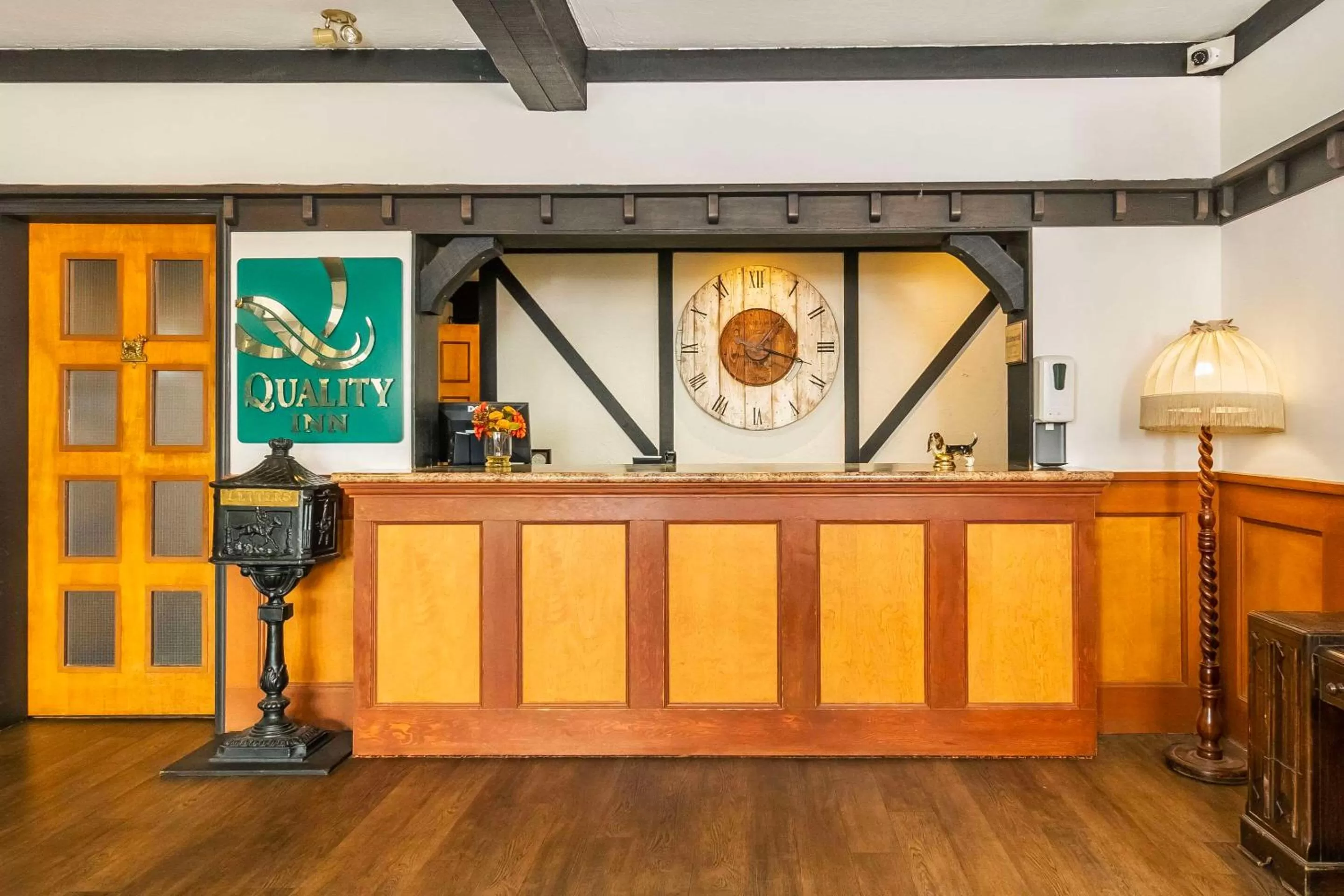 Lobby or reception in Quality Inn Waddling Dog