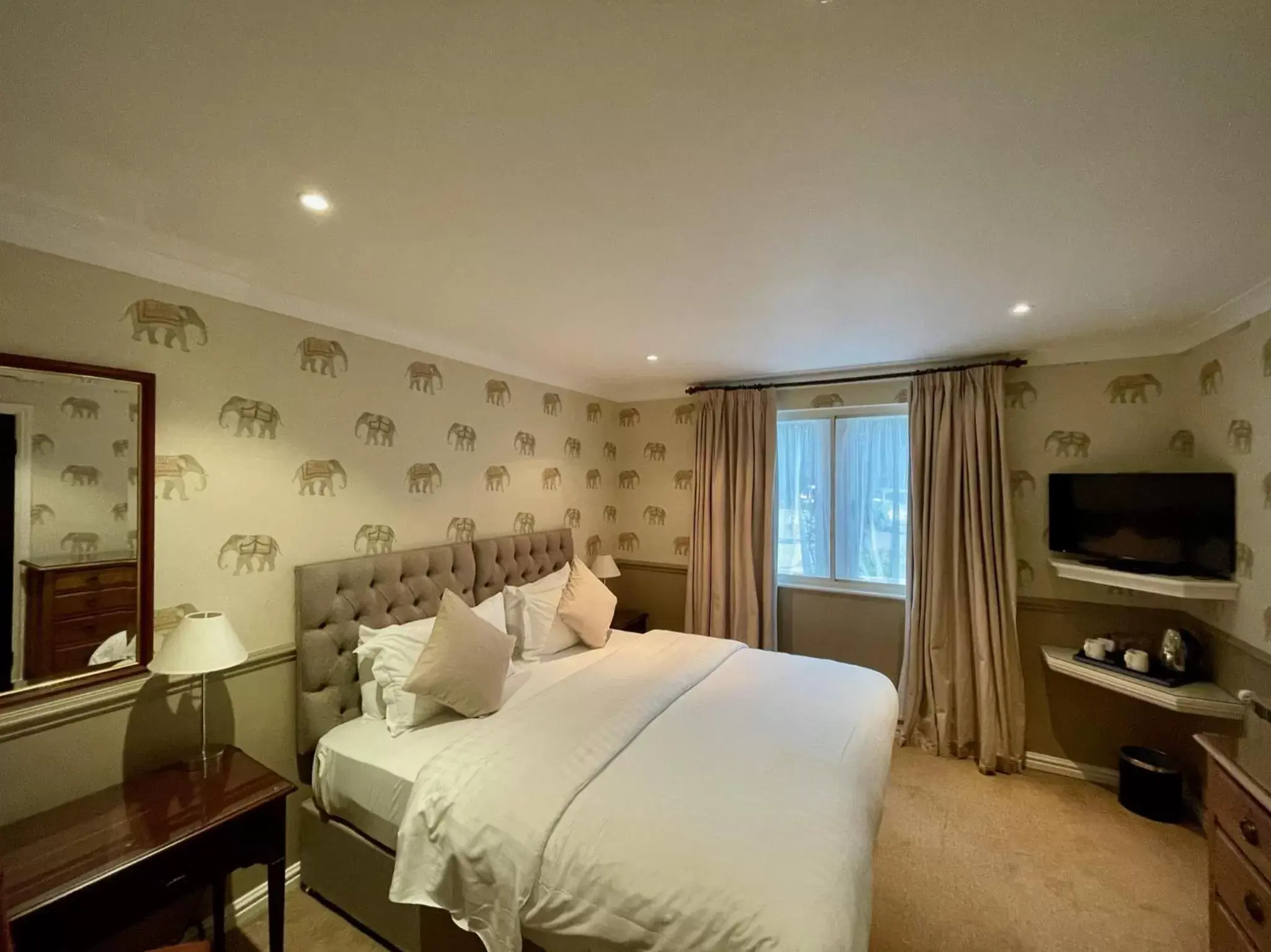 Bedroom in Holdsworth House Hotel