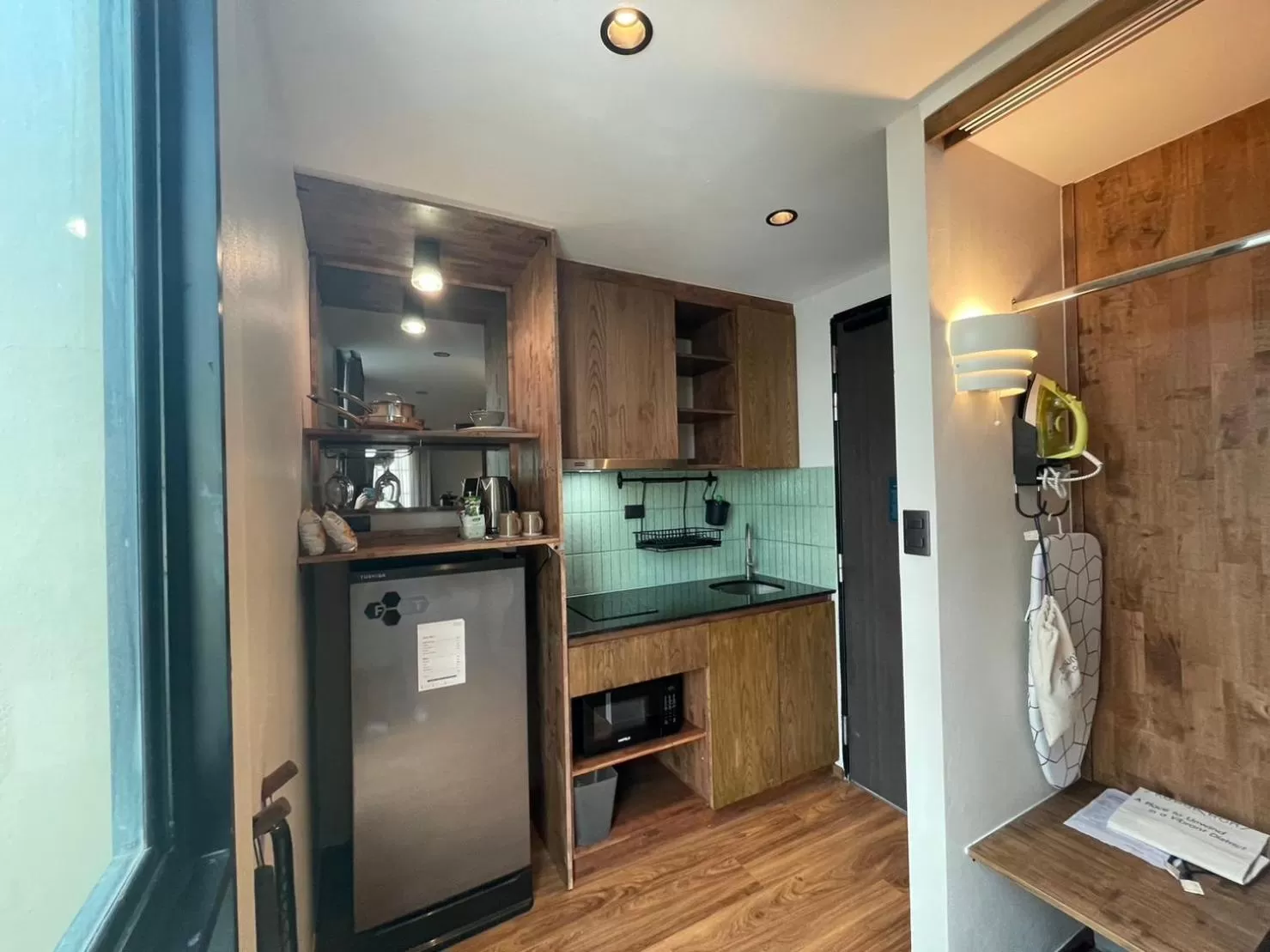 kitchen in karaarom hotel