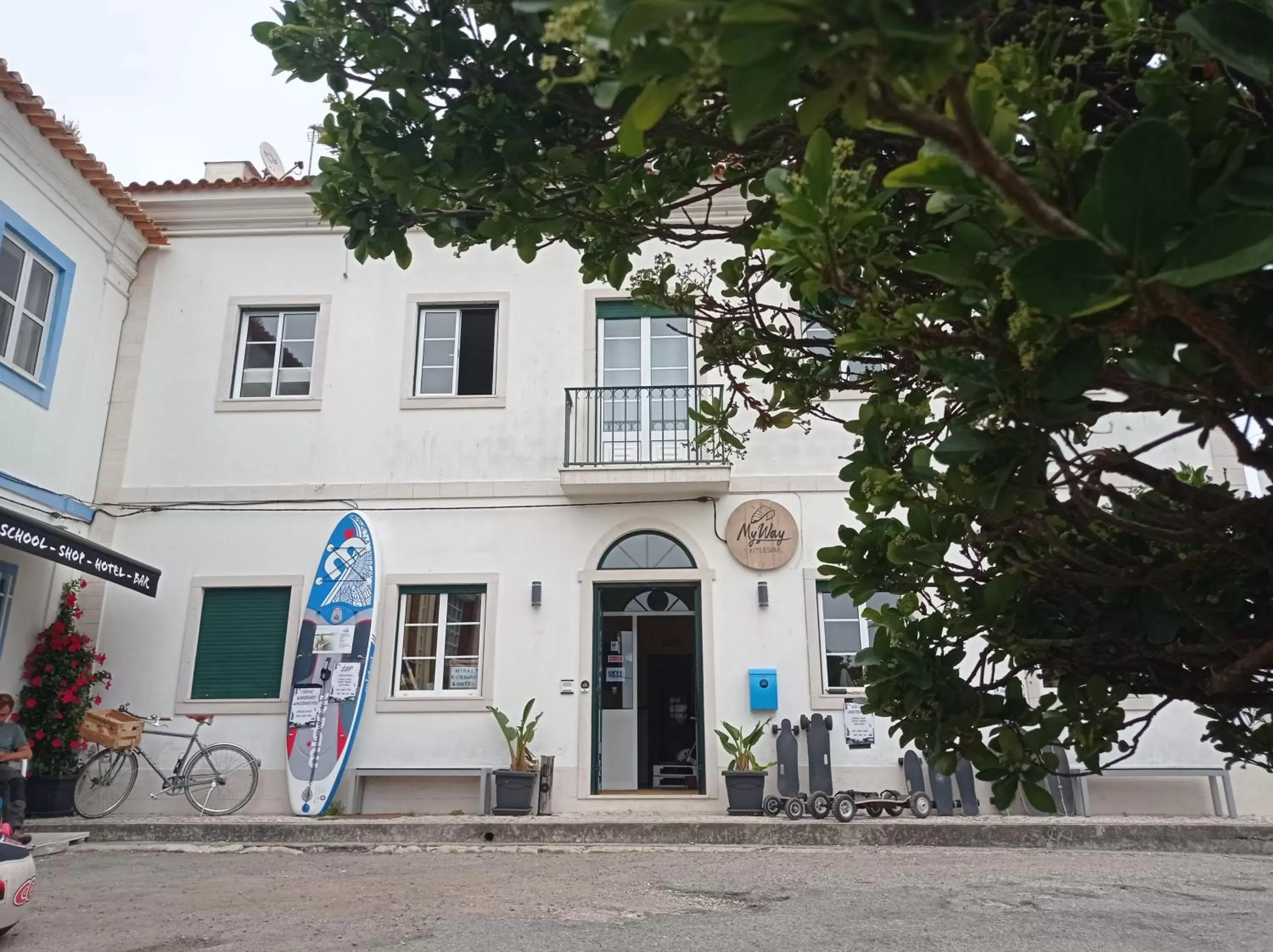 Facade/entrance, Property Building in Hotel Jardim Oudinot "MyWay Kite&Surf"