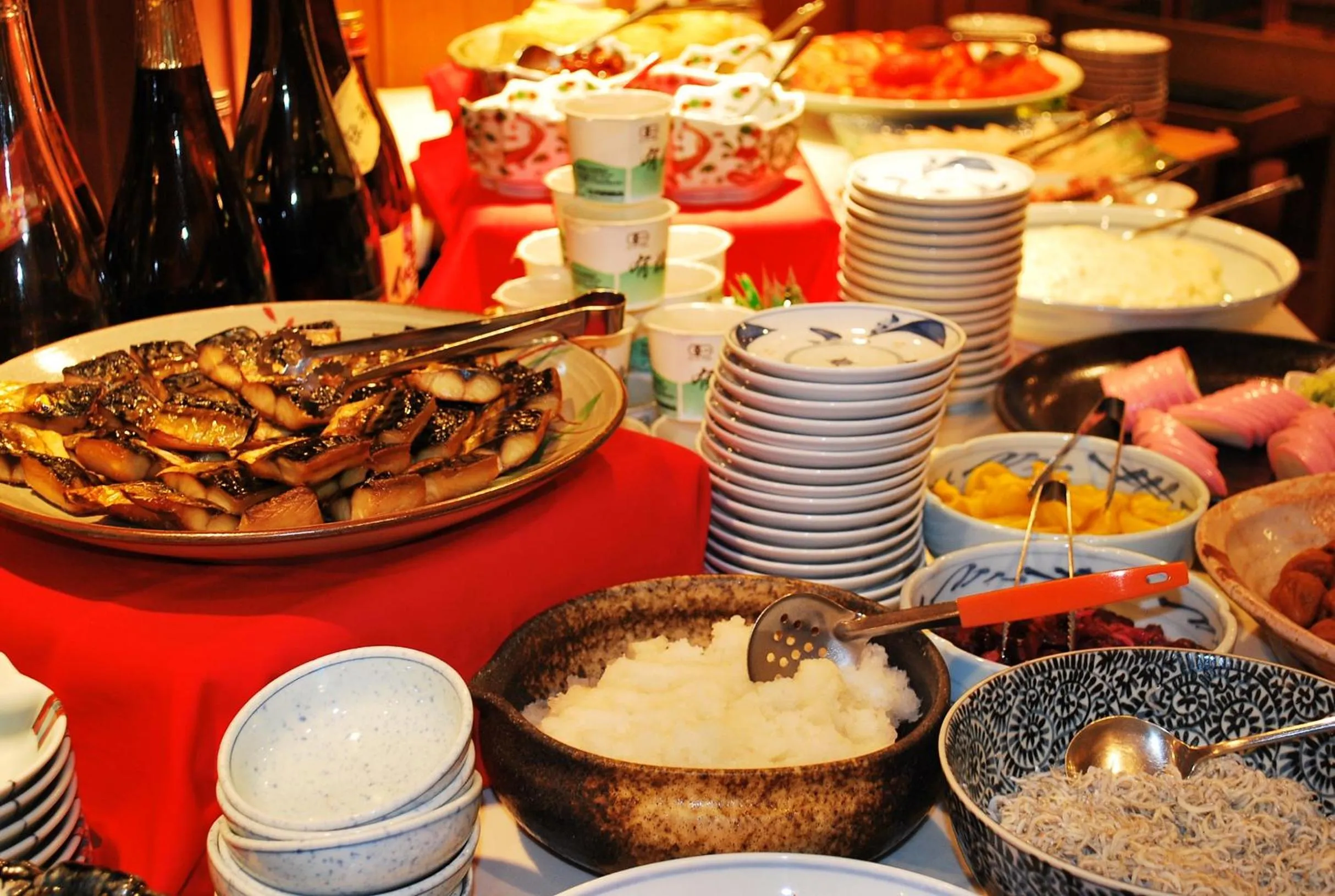 Buffet breakfast in Ginza Grand Hotel