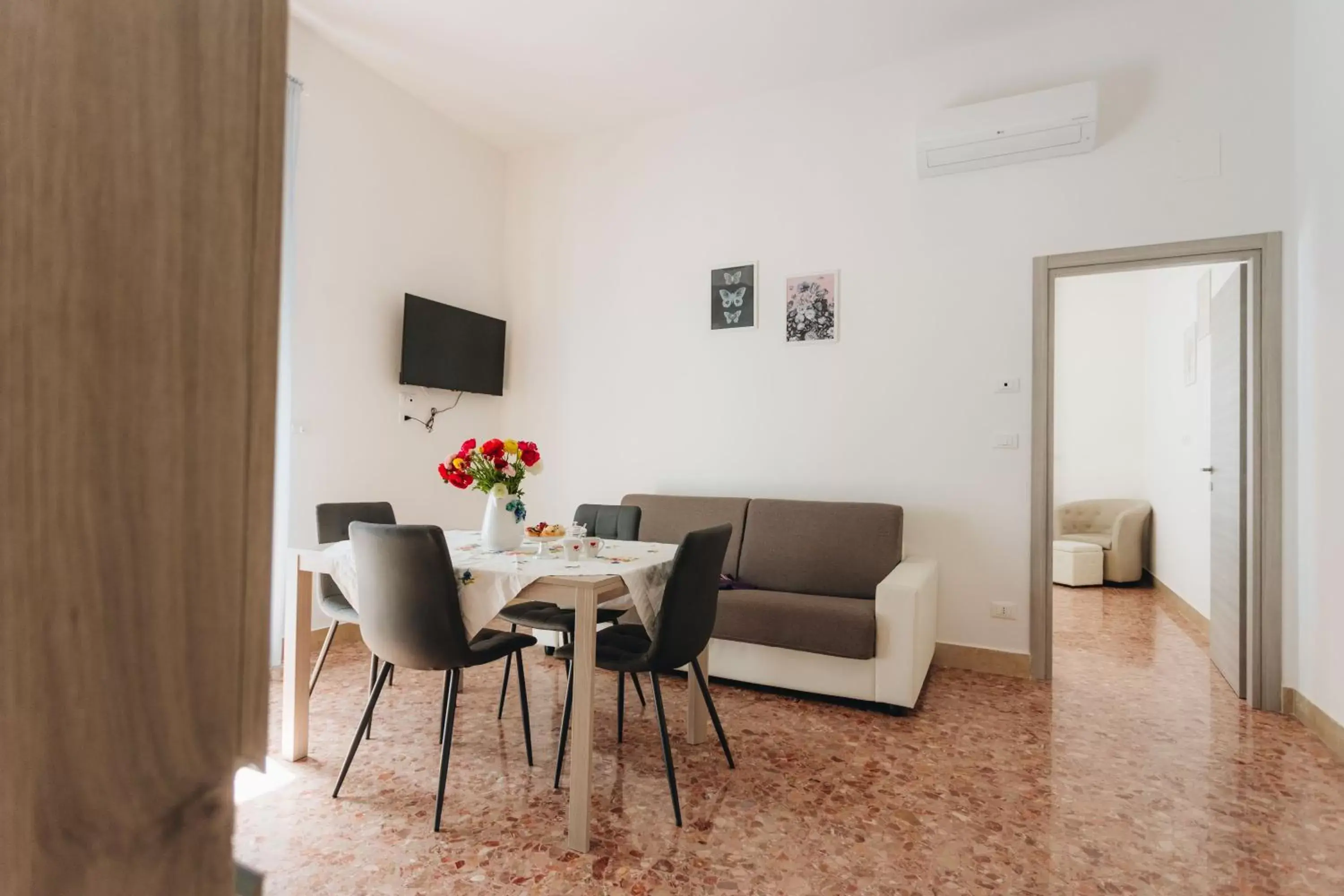 Dining Area in THE NEST - Luxury suites