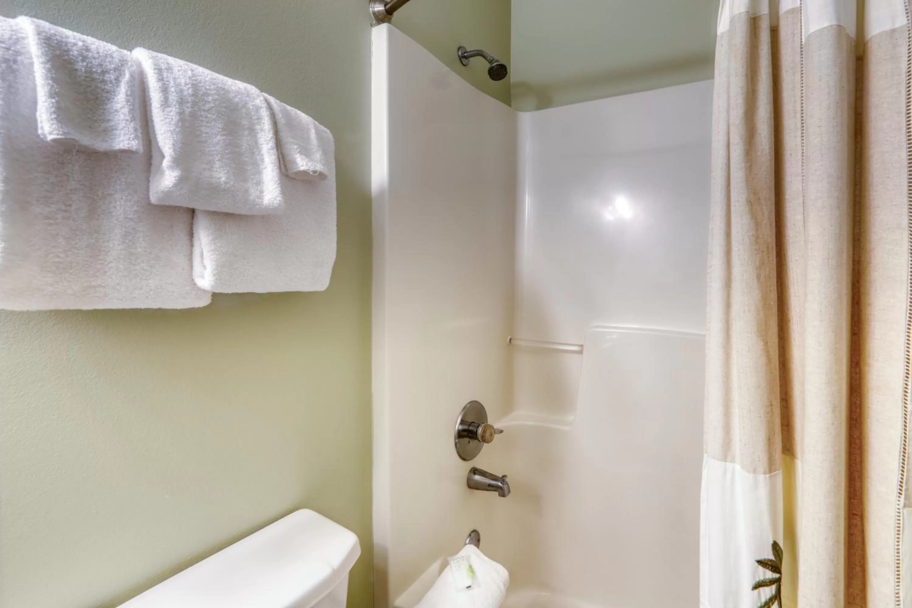 Bathroom in The Dunes #707