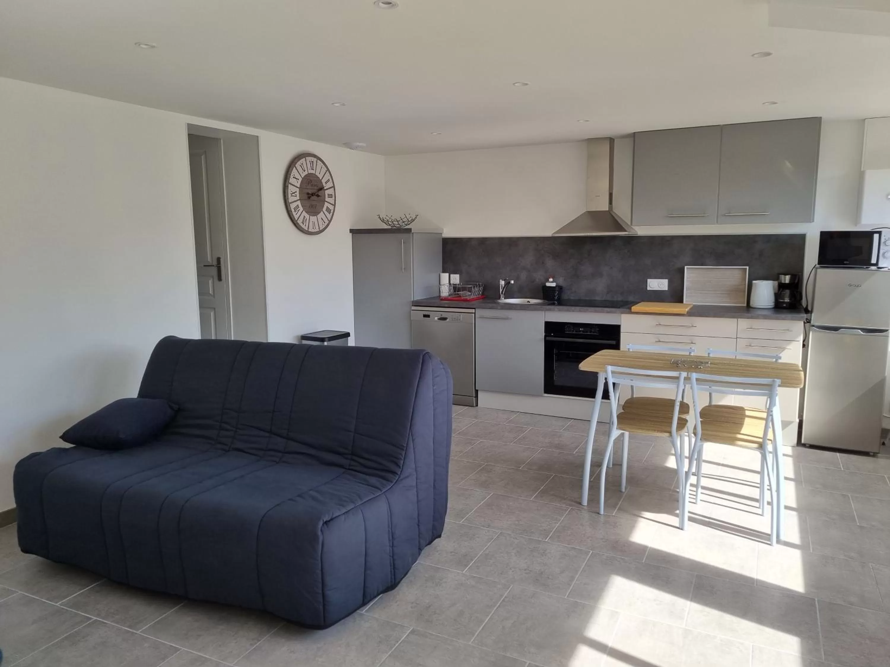 Kitchen or kitchenette in Auge Horizon