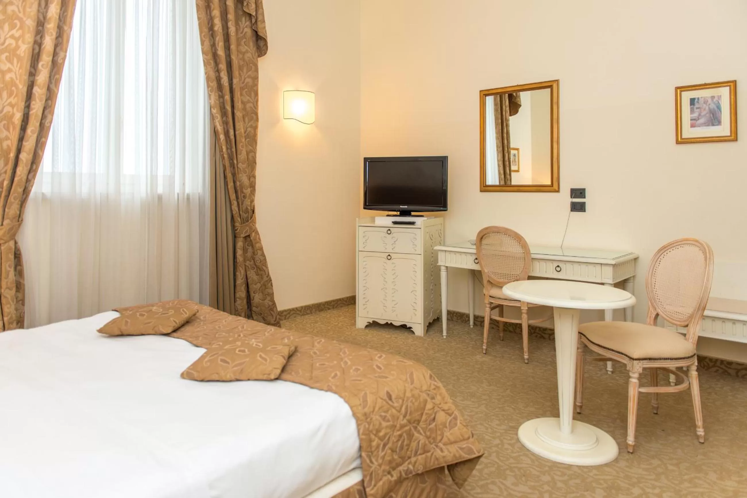 Bedroom, Bed in San Paolo Al Convento