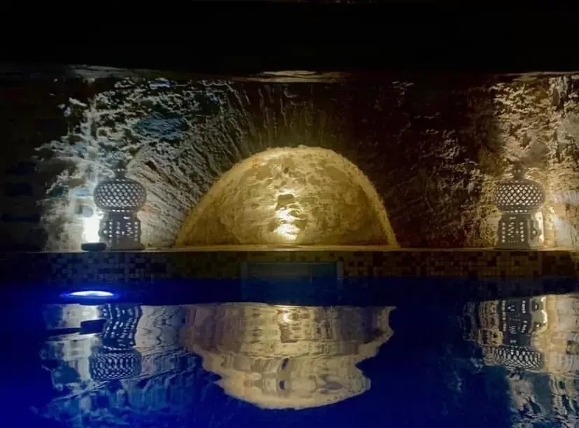 Swimming Pool in Palazzo Cherubini - Wellness e Spa