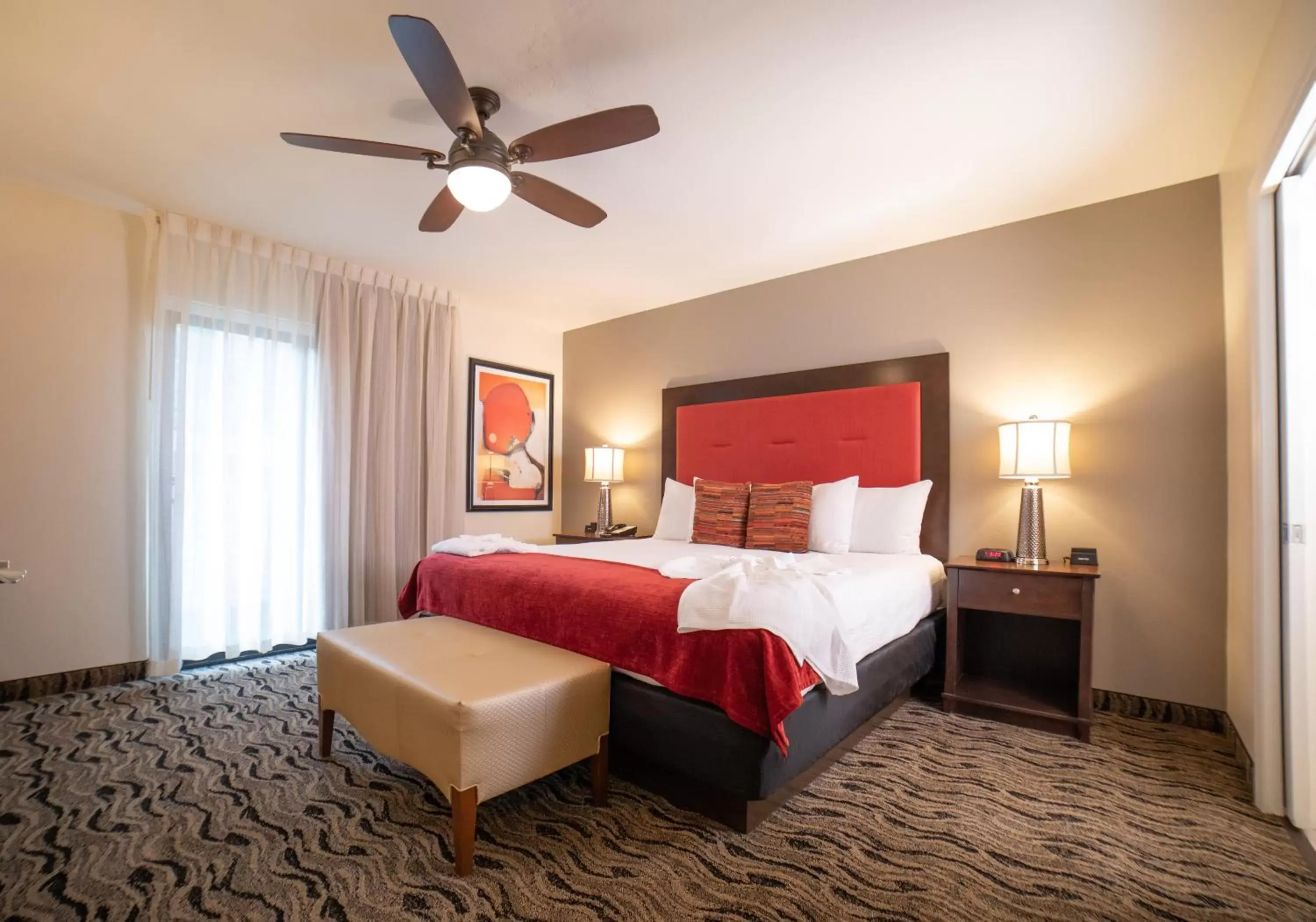 Bedroom, Bed in Scottsdale Camelback Resort