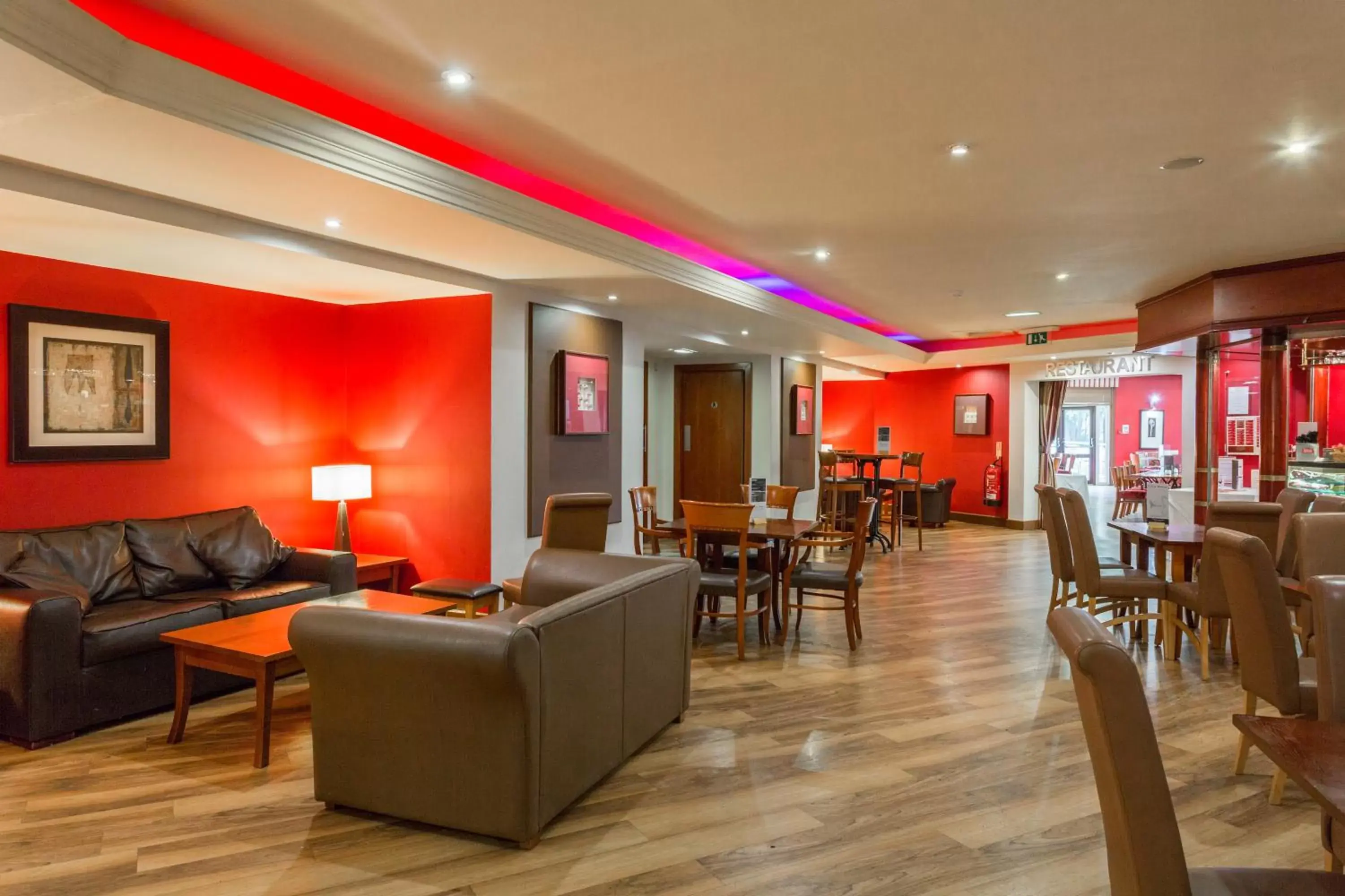 Restaurant/places to eat in Pine Lake Resort Restaurant/places to eat in Pine Lake Resort