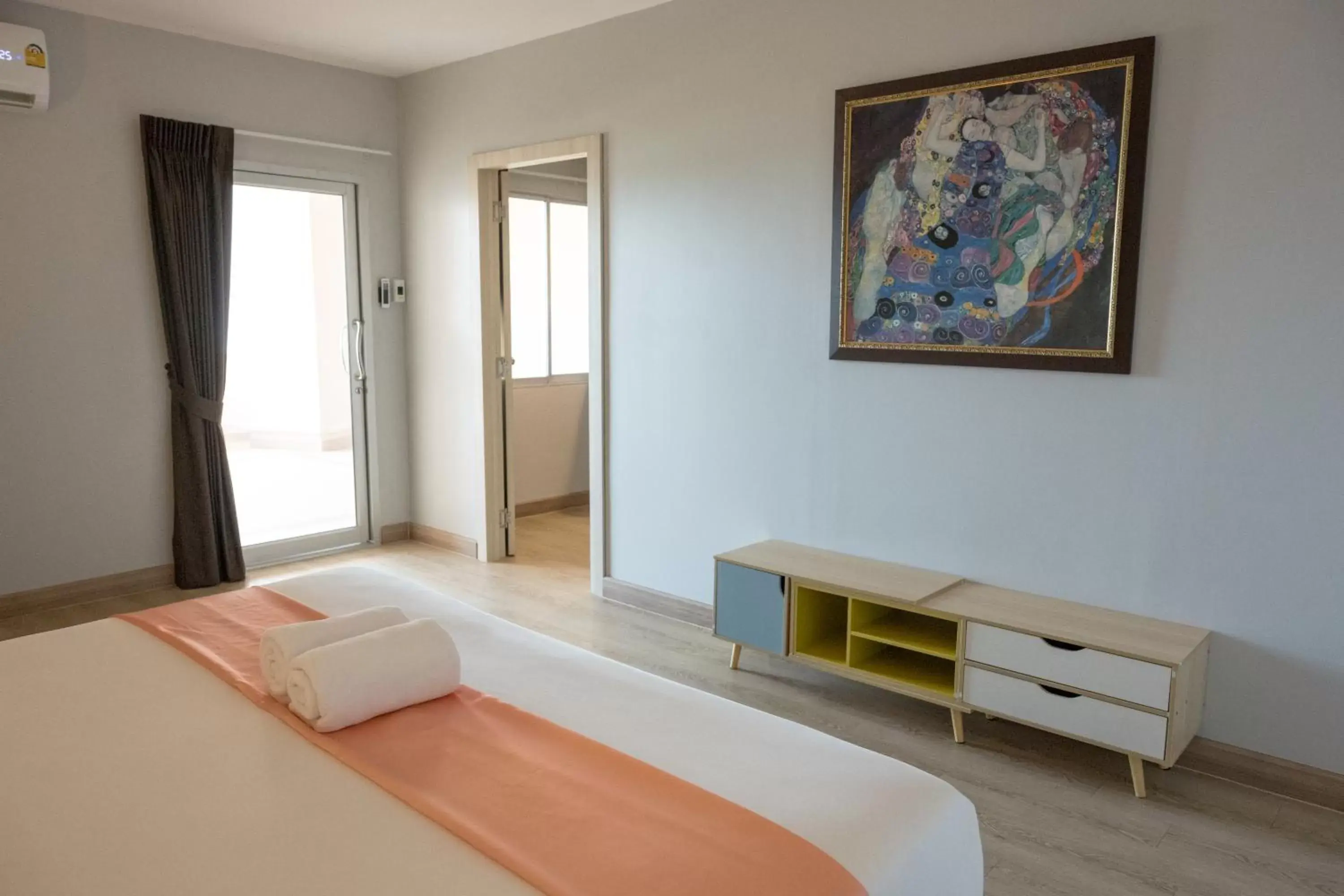 Suite with City View in Marine Yensabai Pattaya Suite with City View in Marine Yensabai Pattaya