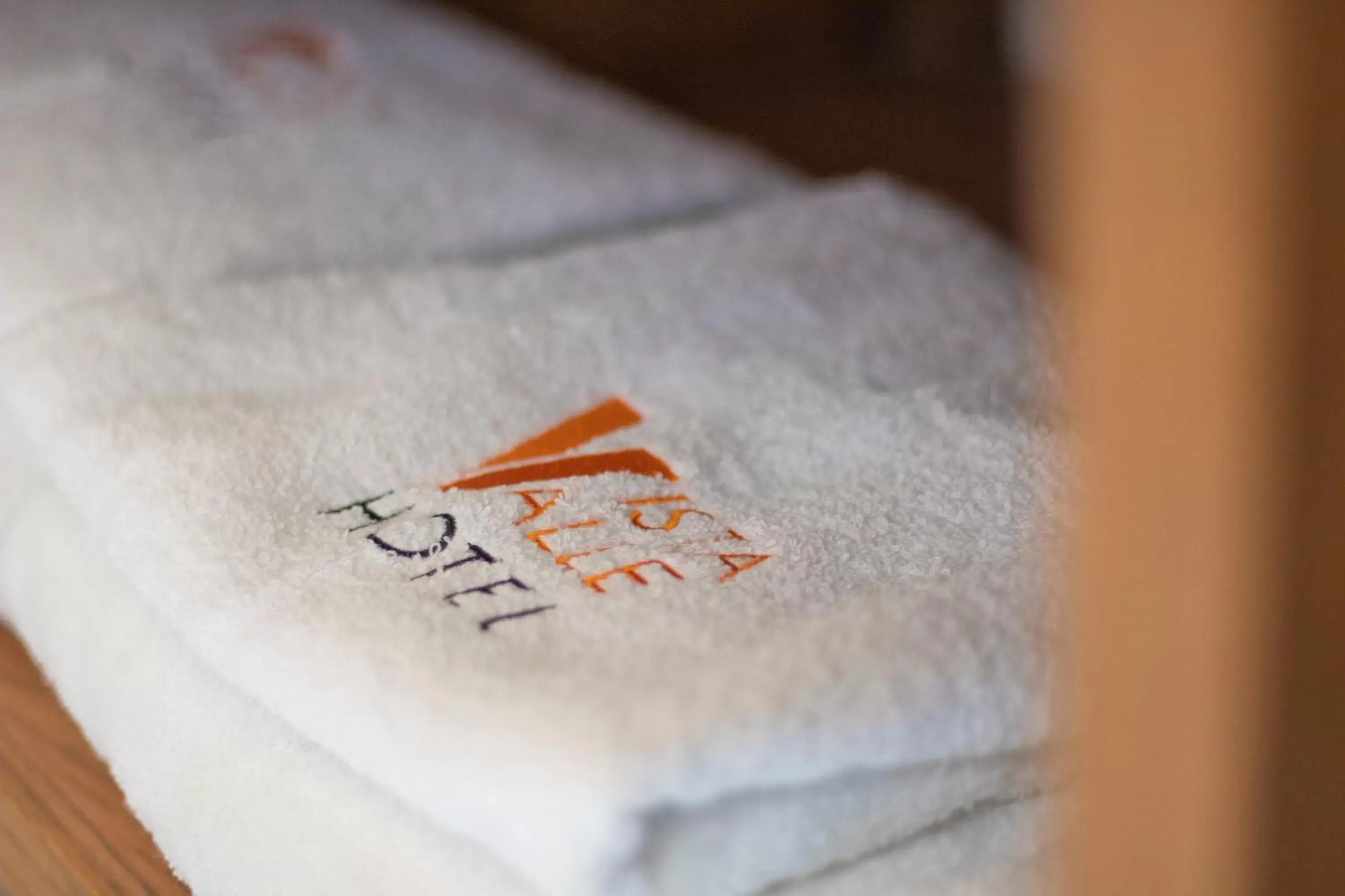 towels, Property Logo/Sign in hotel vista valle