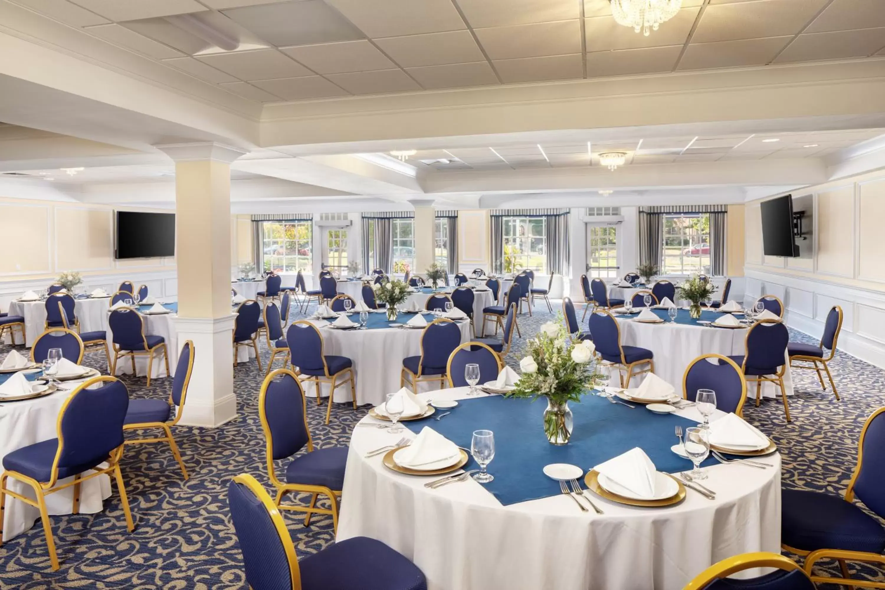 Banquet/Function facilities, Restaurant/Places to Eat in Historic Boone Tavern