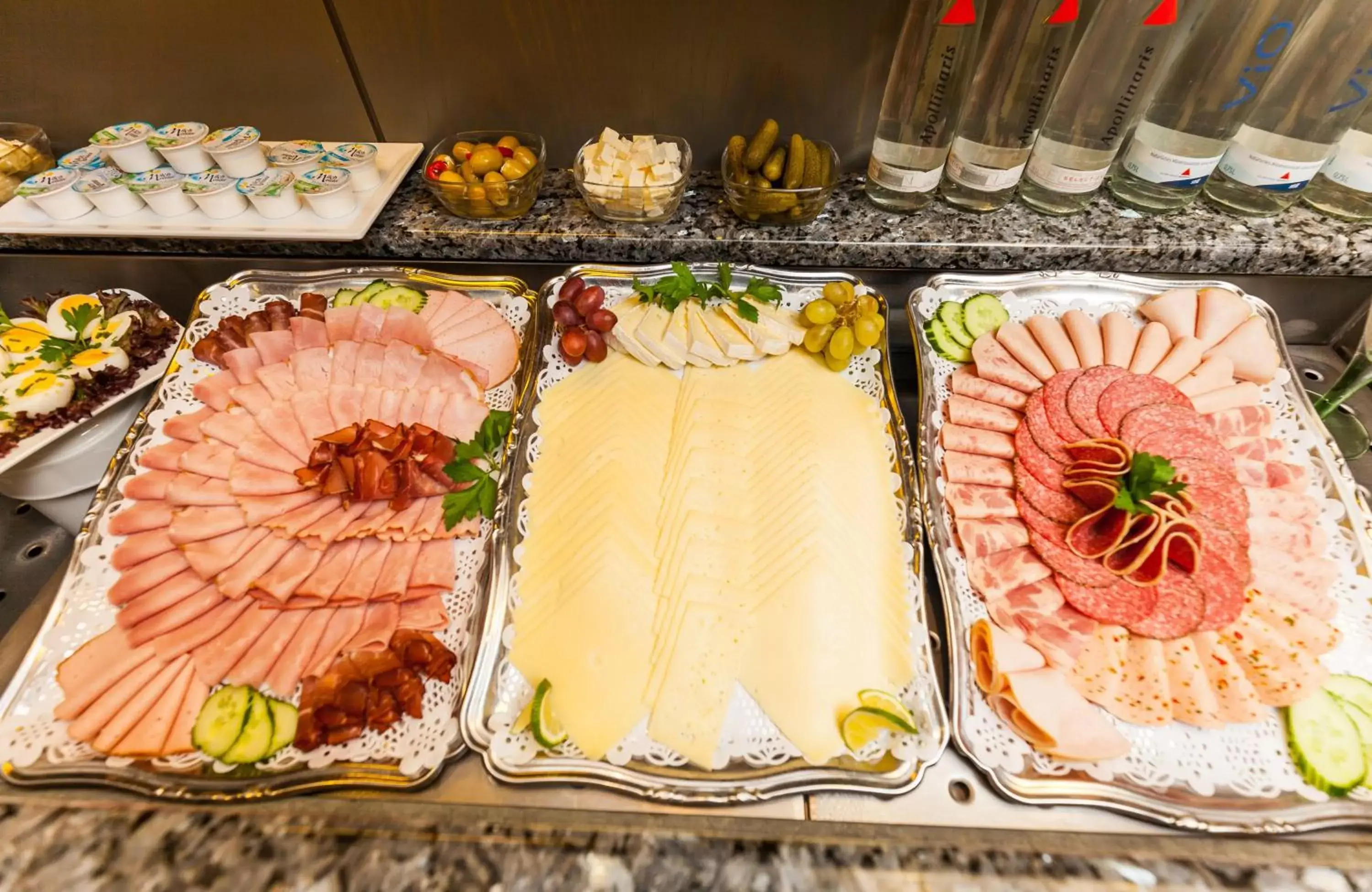 Buffet breakfast in Leonardo Hotel Munich City North Buffet breakfast in Leonardo Hotel Munich City North