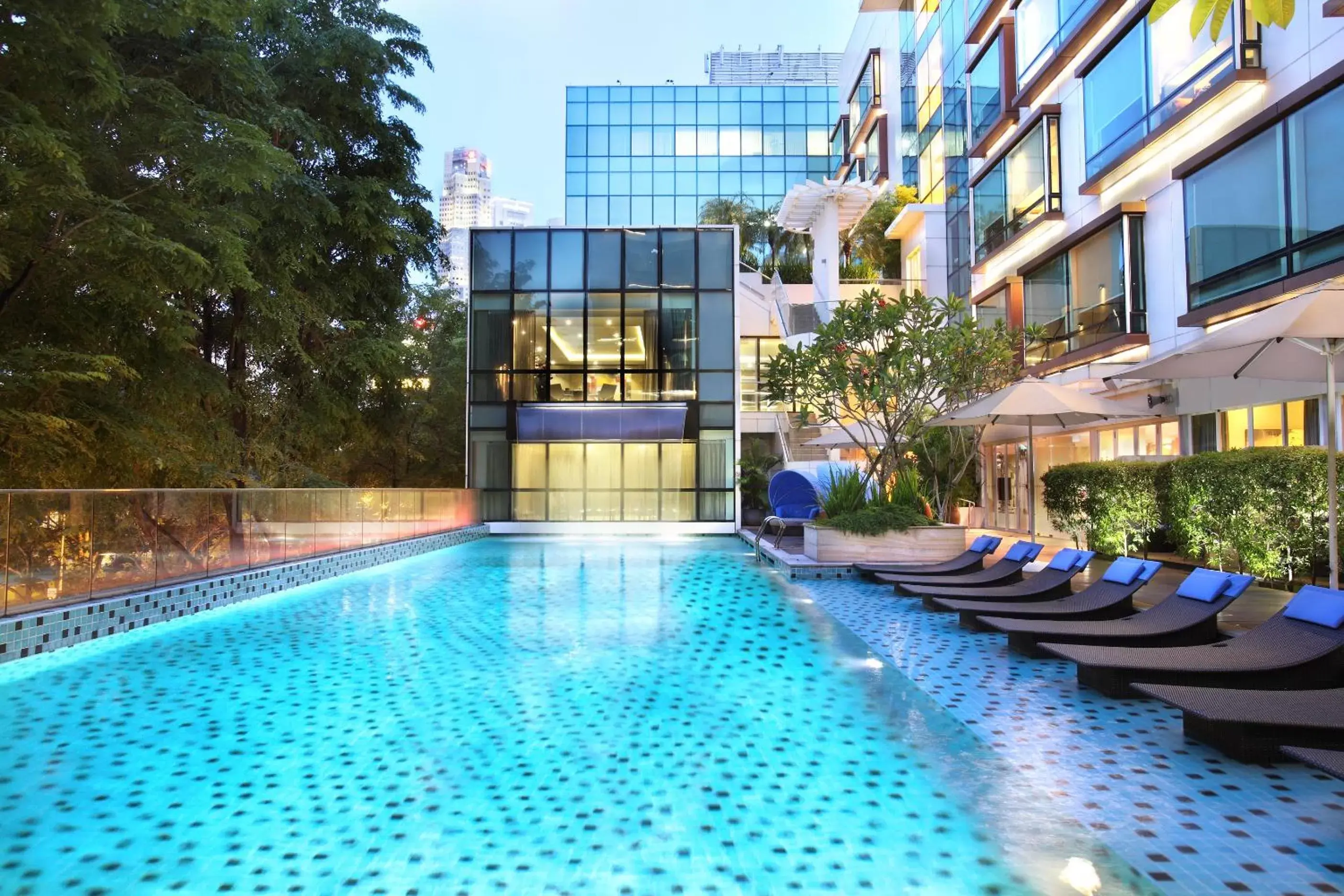 Swimming Pool in Park Regis Singapore