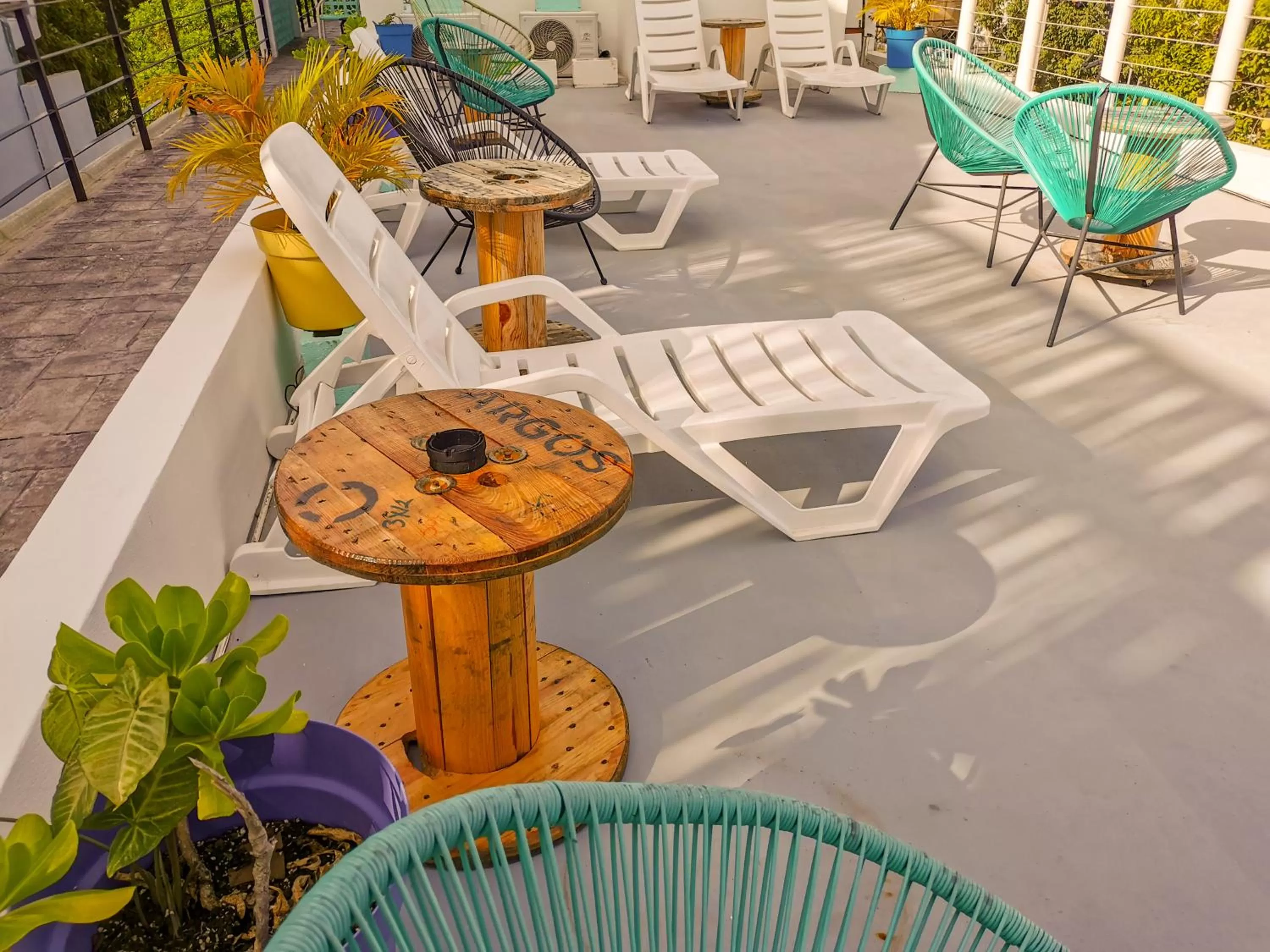 Patio in Les Suites Calle 2 by Galian