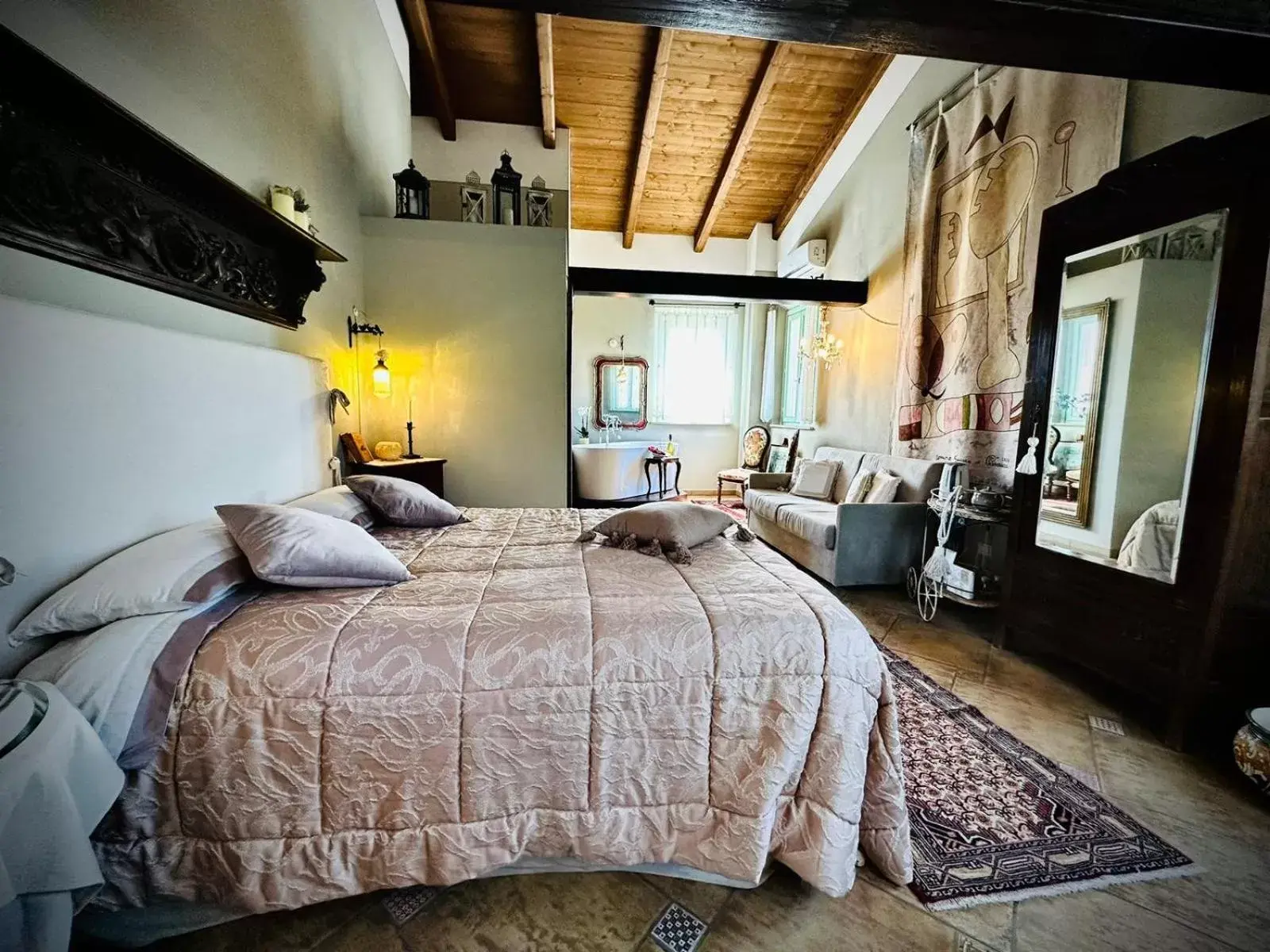 Bed in Antico Casale Cesenatico B&B