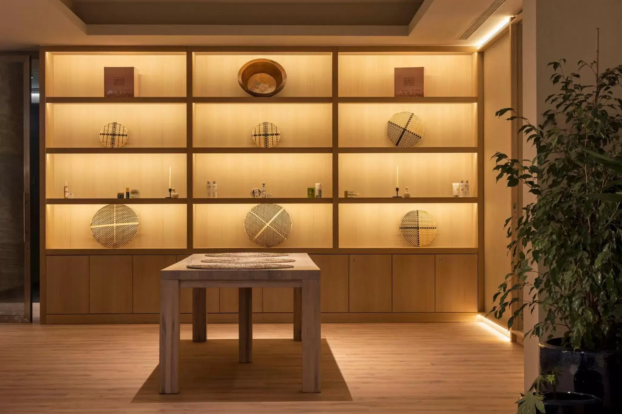 Spa and wellness centre/facilities in Crowne Plaza - Caparica Lisbon Spa and wellness centre/facilities in Crowne Plaza - Caparica Lisbon