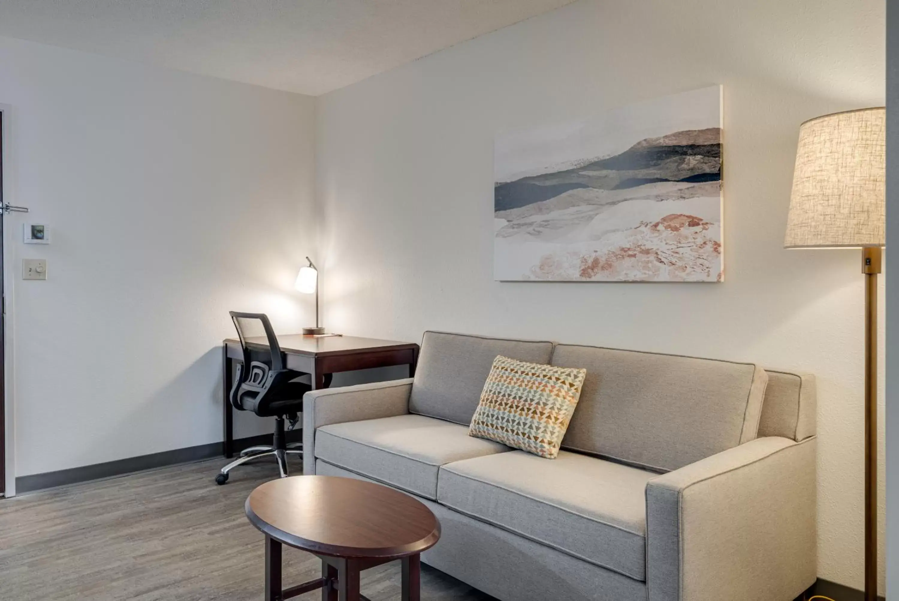 Living room, Seating Area in MySuites Lawton