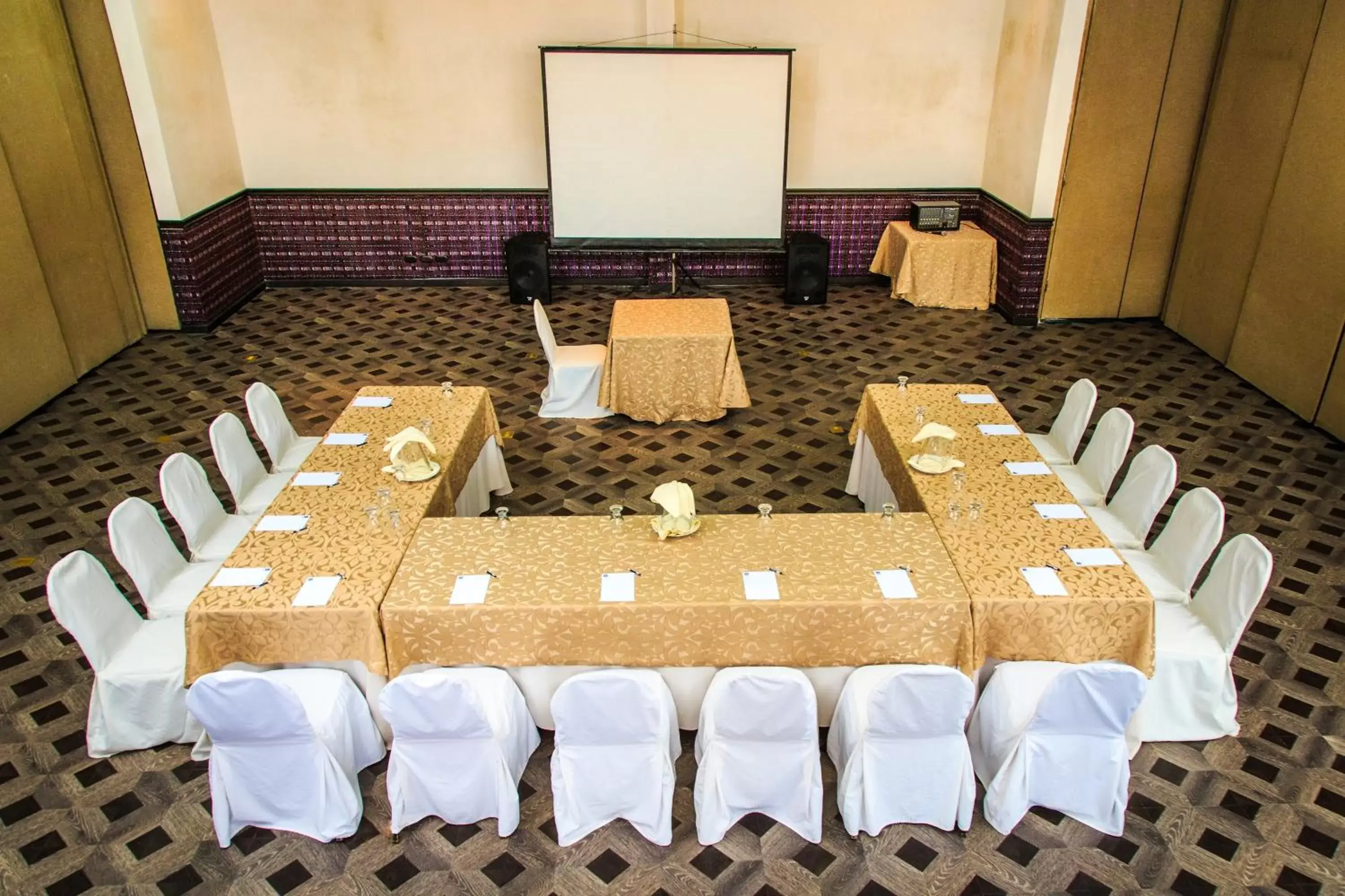 Banquet/Function facilities, Business Area/Conference Room in Porta Hotel del Lago