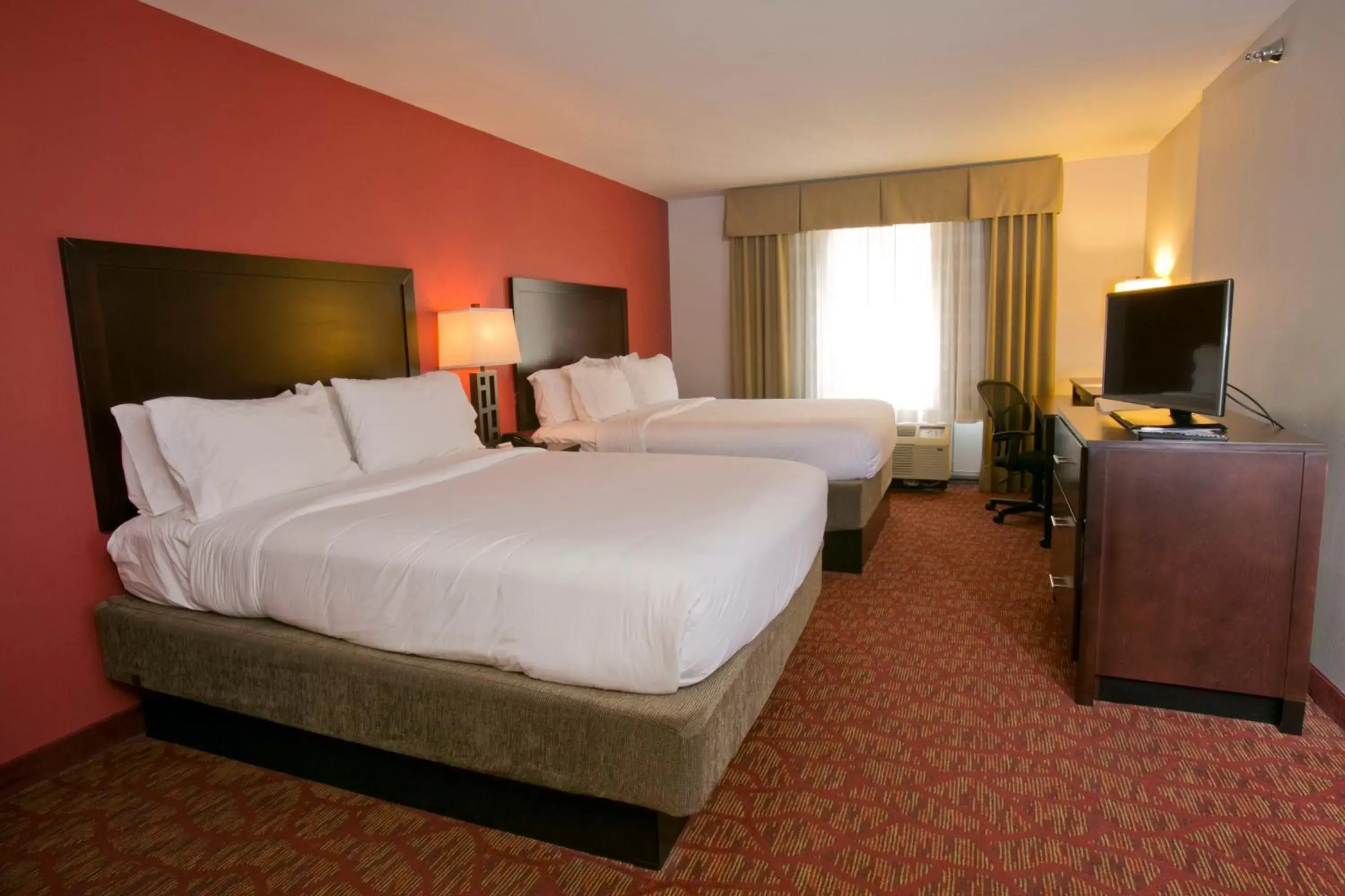 Photo of the whole room in Holiday Inn Express & Suites Brookhaven, an IHG Hotel