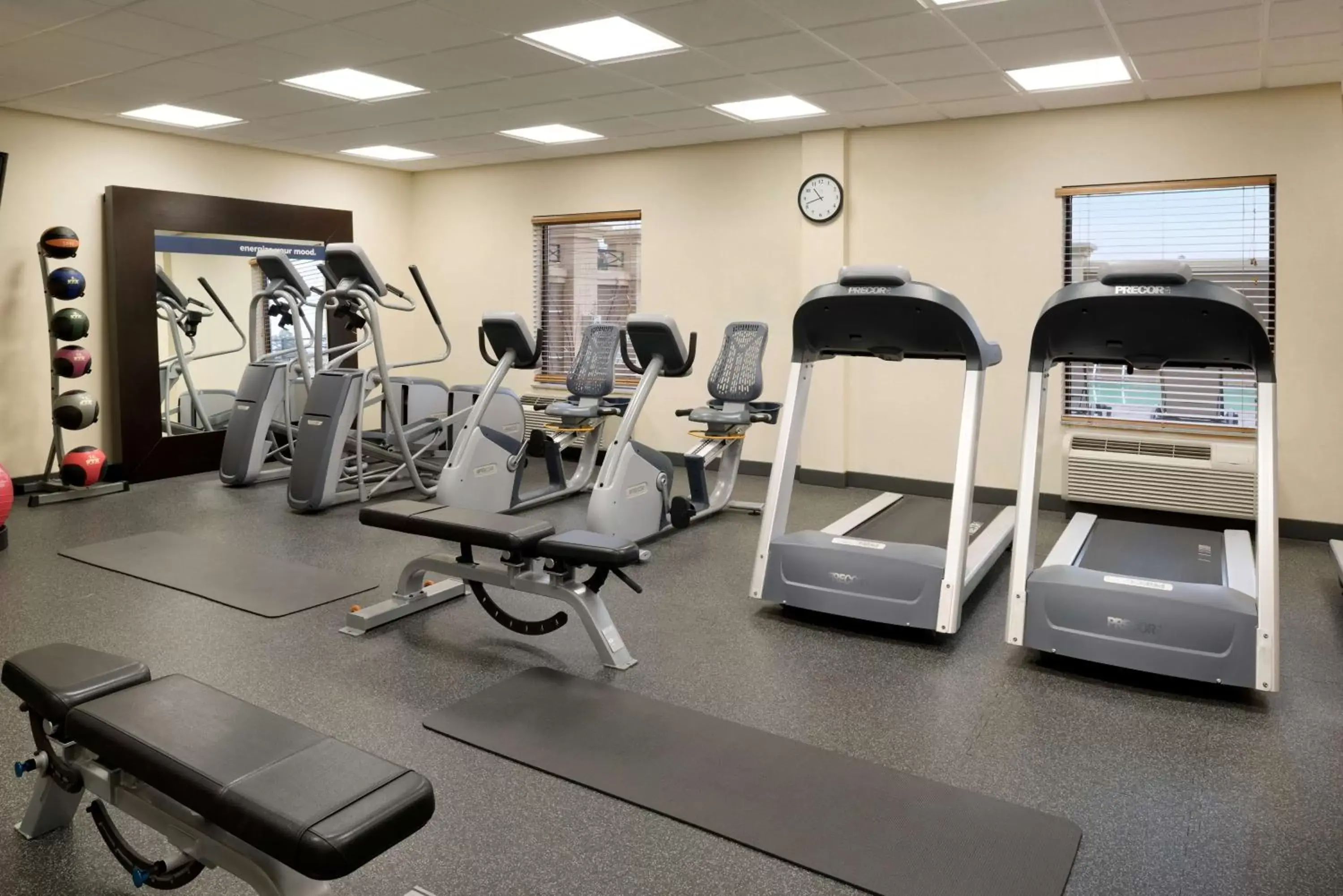 Fitness centre/facilities in Hampton Inn West Monroe Fitness centre/facilities in Hampton Inn West Monroe