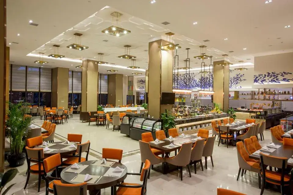 Restaurant/Places to Eat in Ramada Suzhou