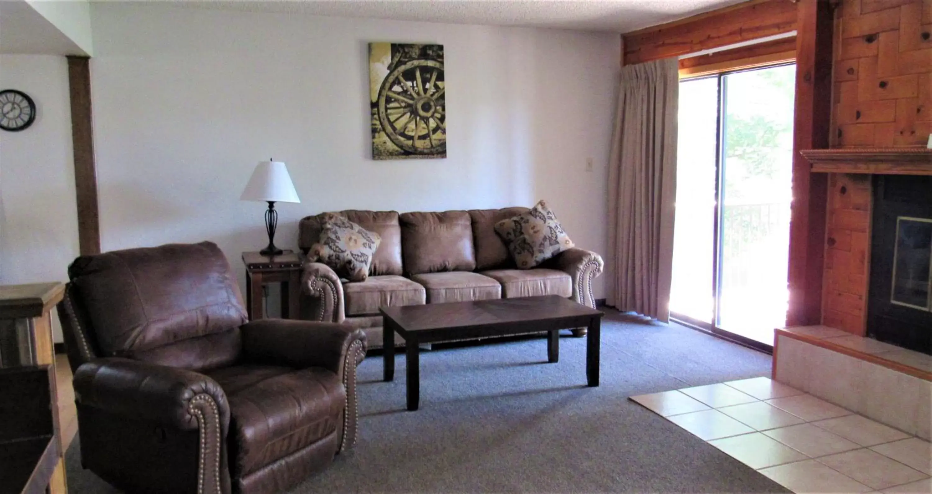 Living room, Seating Area in High Sierra Condominiums