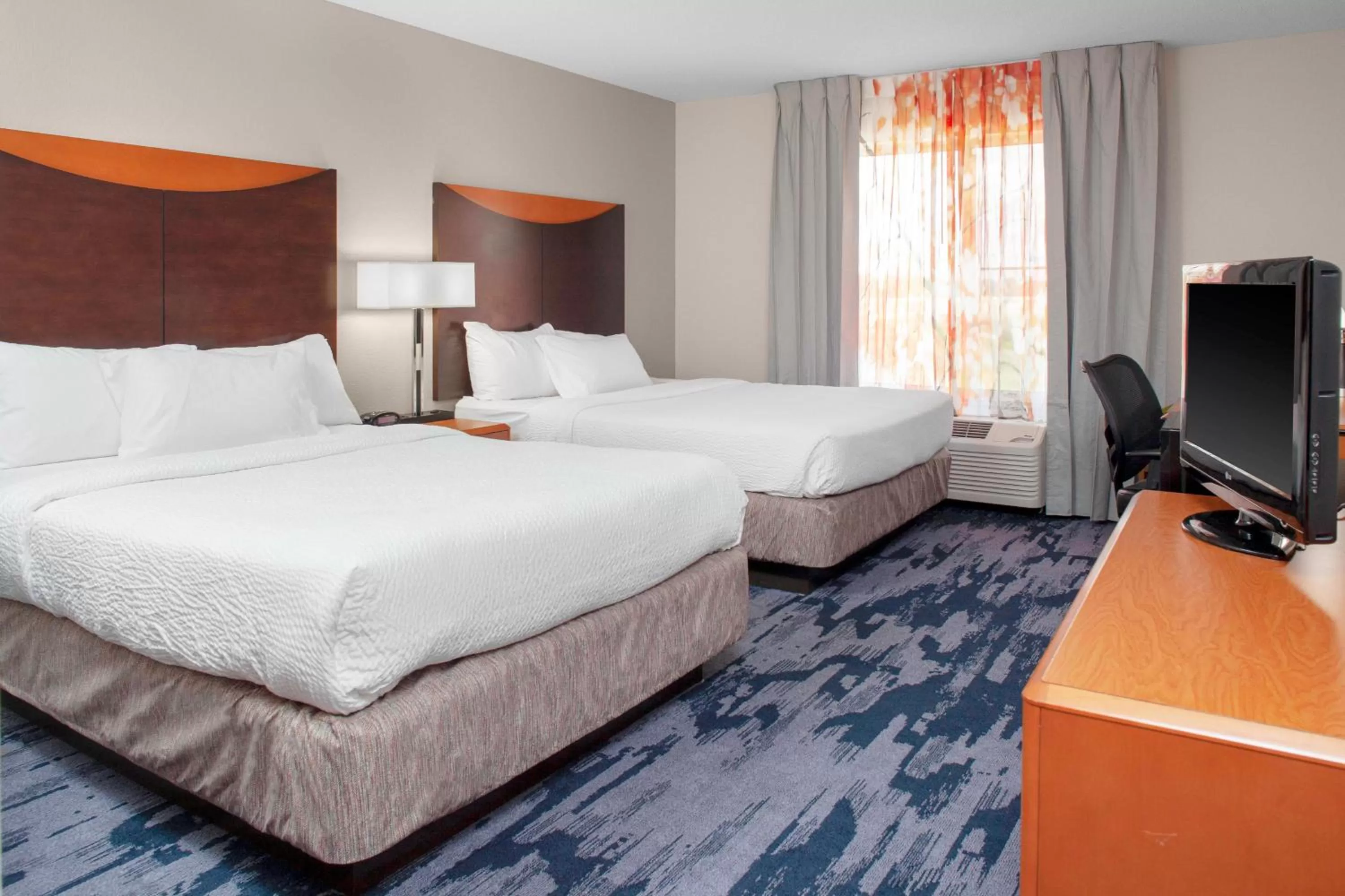 Queen Room with Two Queen Beds and Adapted Tub - Mobility and Hearing Accessible in Fairfield Inn & Suites Indianapolis Avon