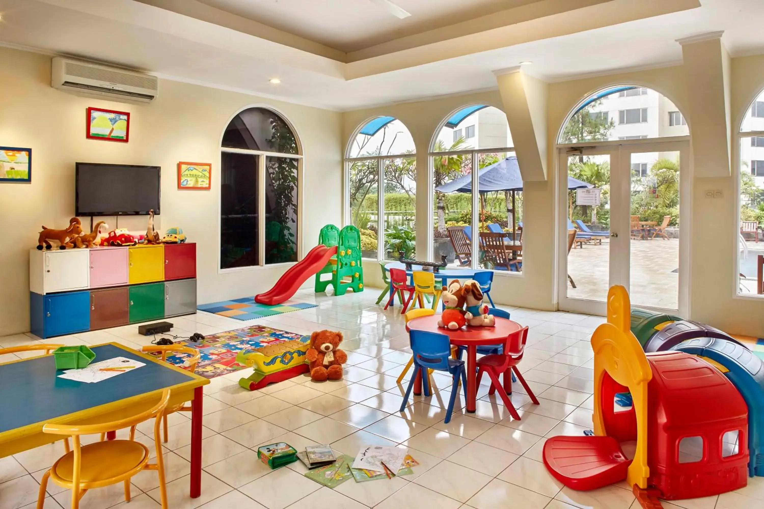 Kids's club, Restaurant/Places to Eat in Hotel Aryaduta Bandung