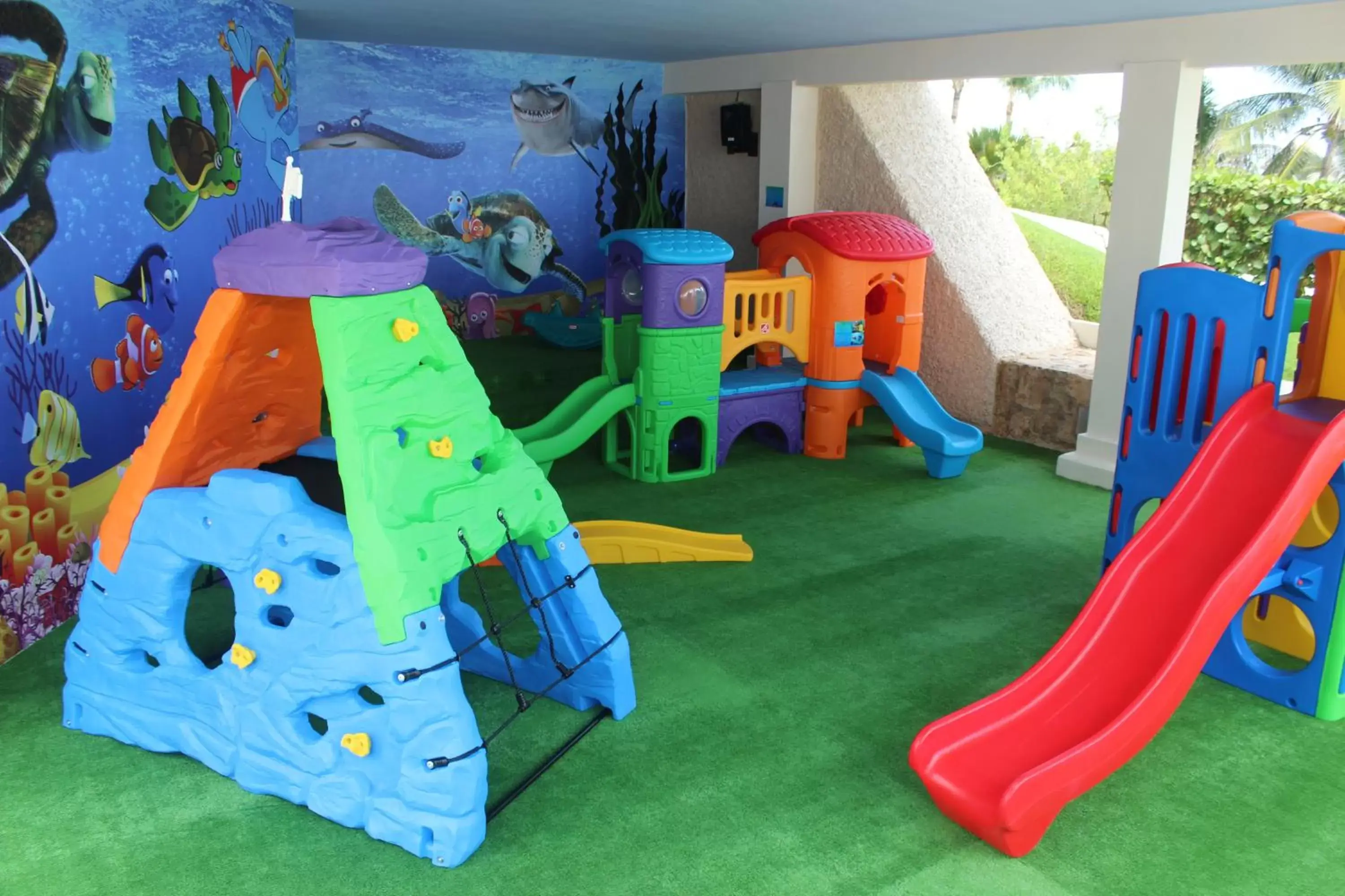 Children play ground, Kid's Club in Royal Solaris Cancun-All Inclusive