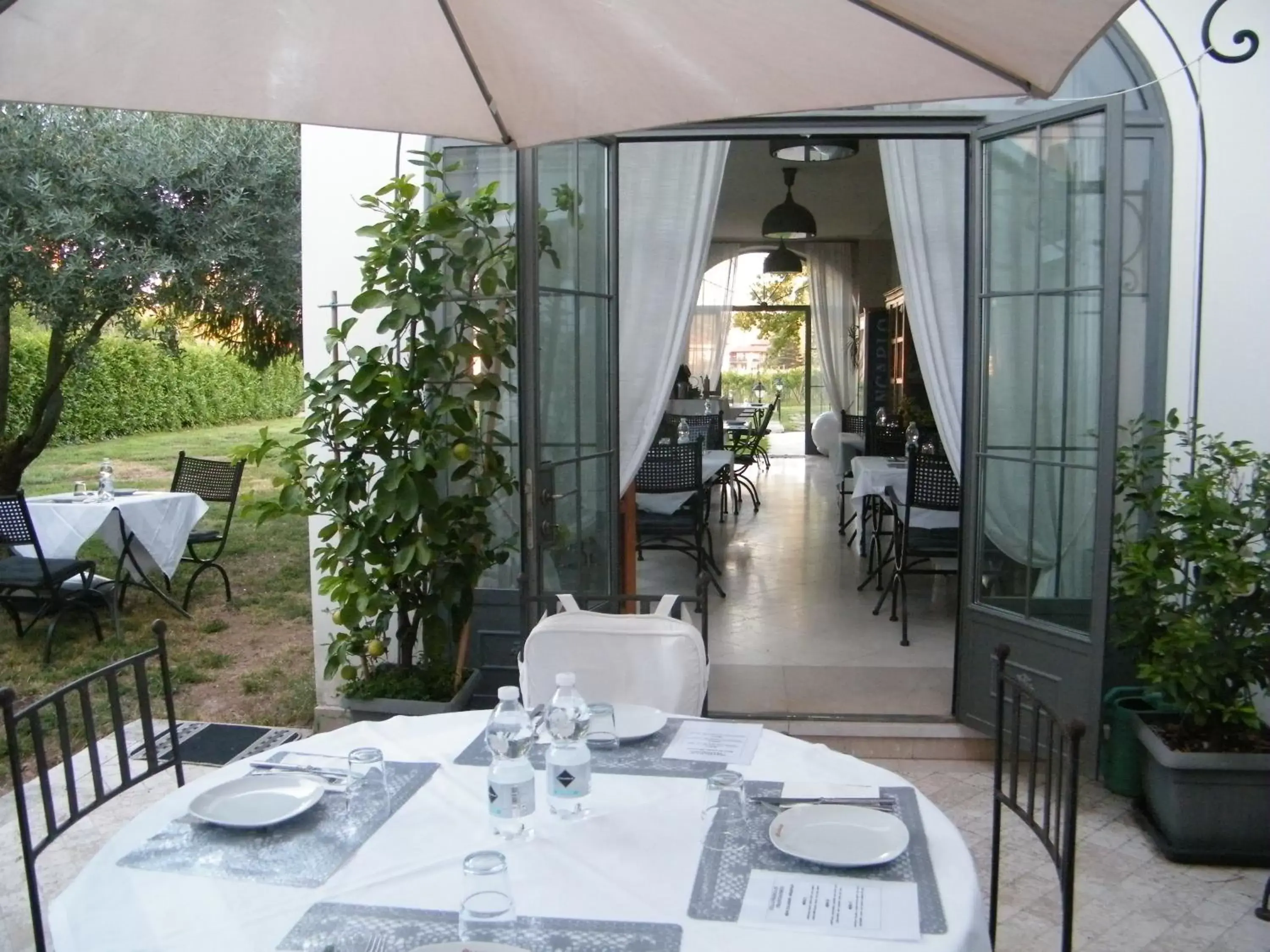 Restaurant/Places to Eat in Villa Franca Casa Vacanze