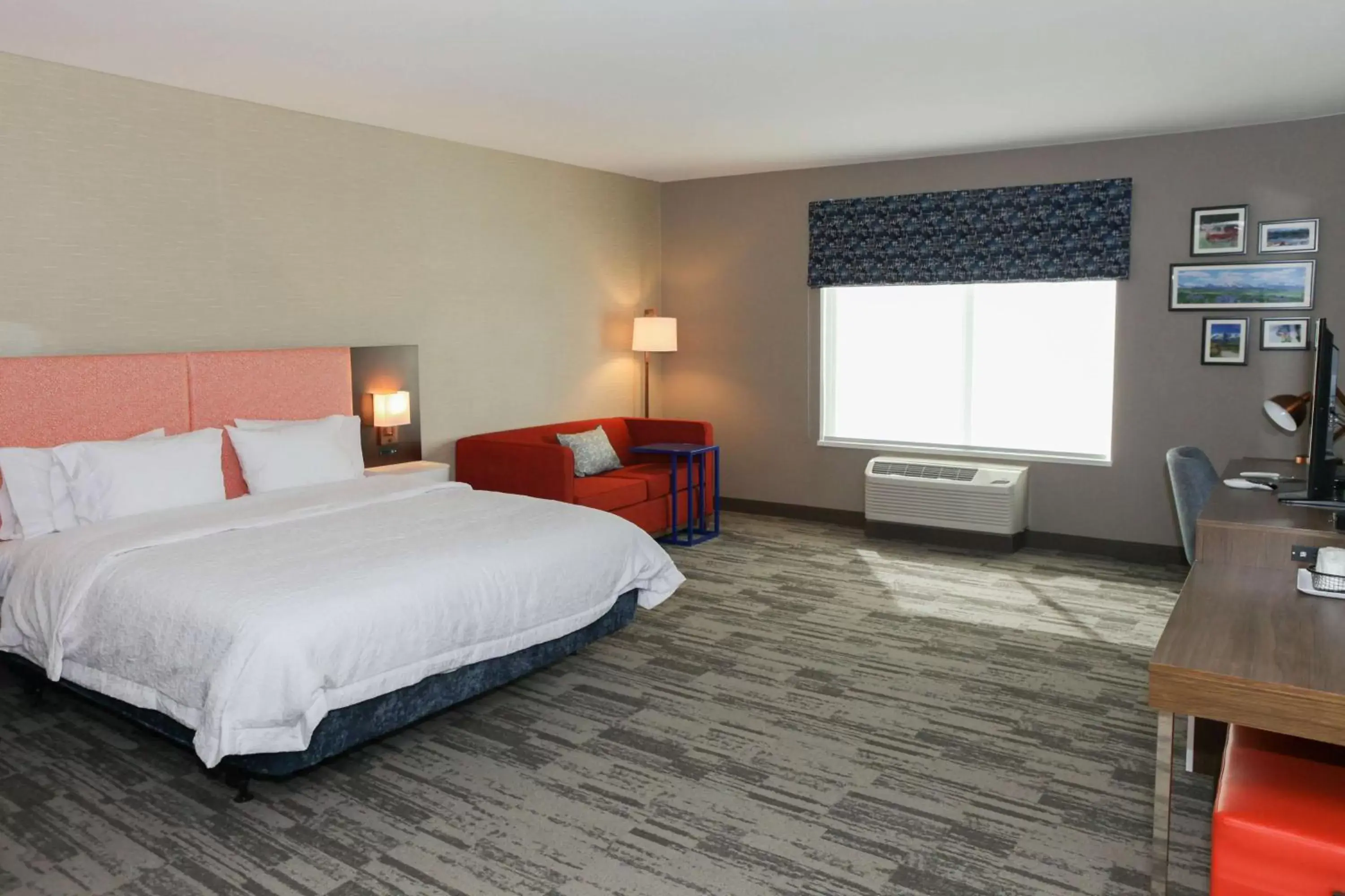 Bedroom in Hampton Inn & Suites Lafayette