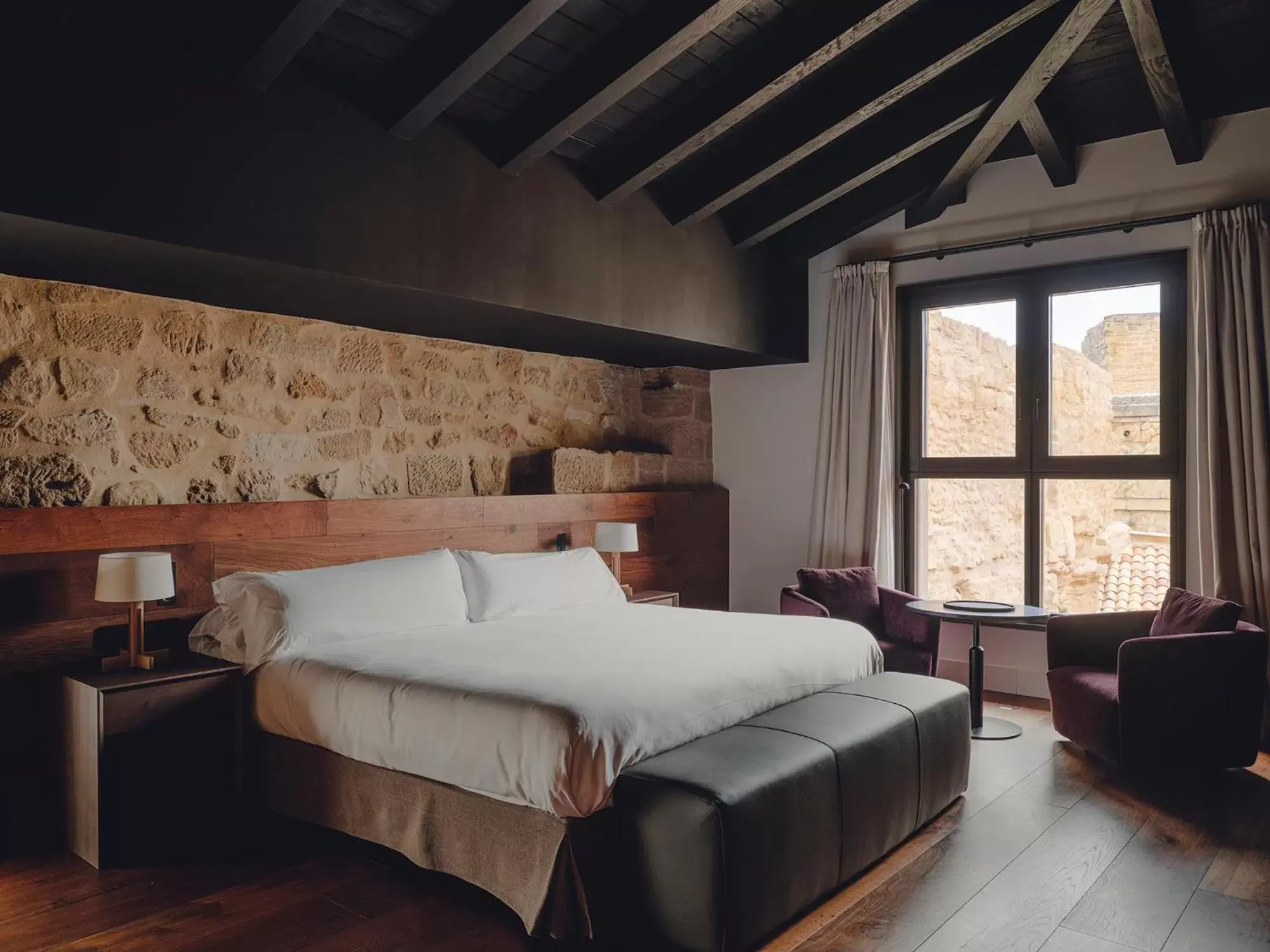 Bedroom, Bed in Santa María Briones