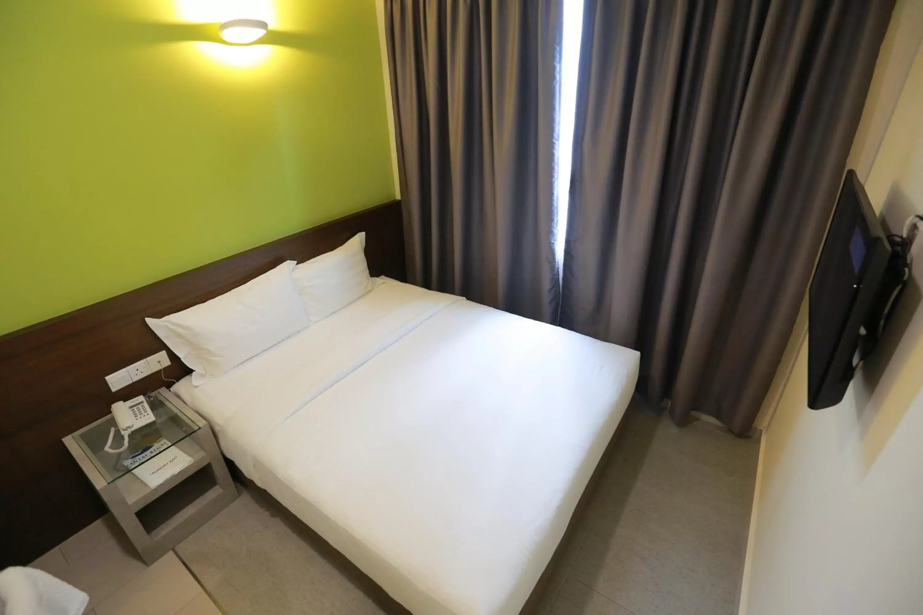 Bed in Pantai Regal Hotel