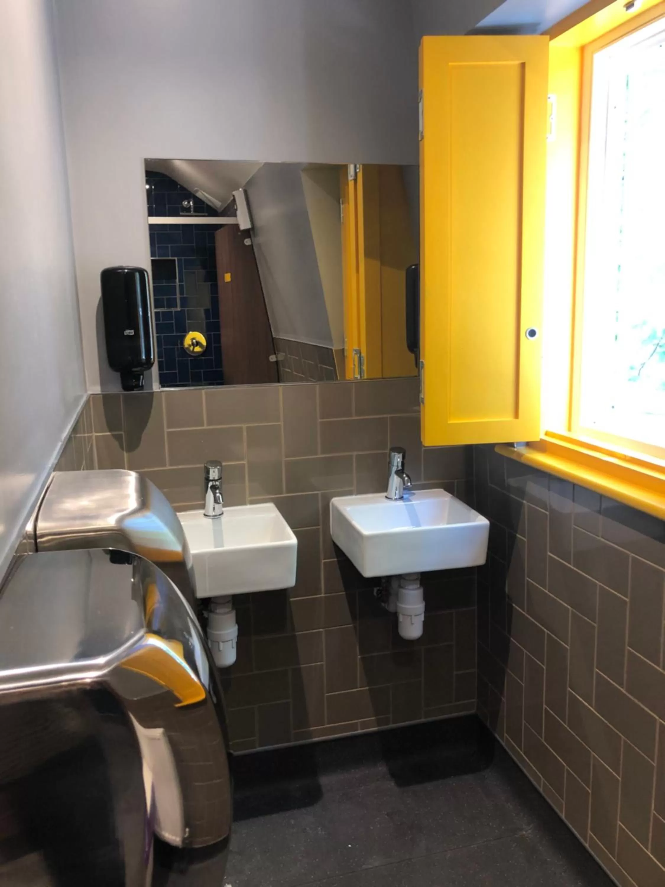 Bathroom in PubLove @ The Steam Engine,Waterloo