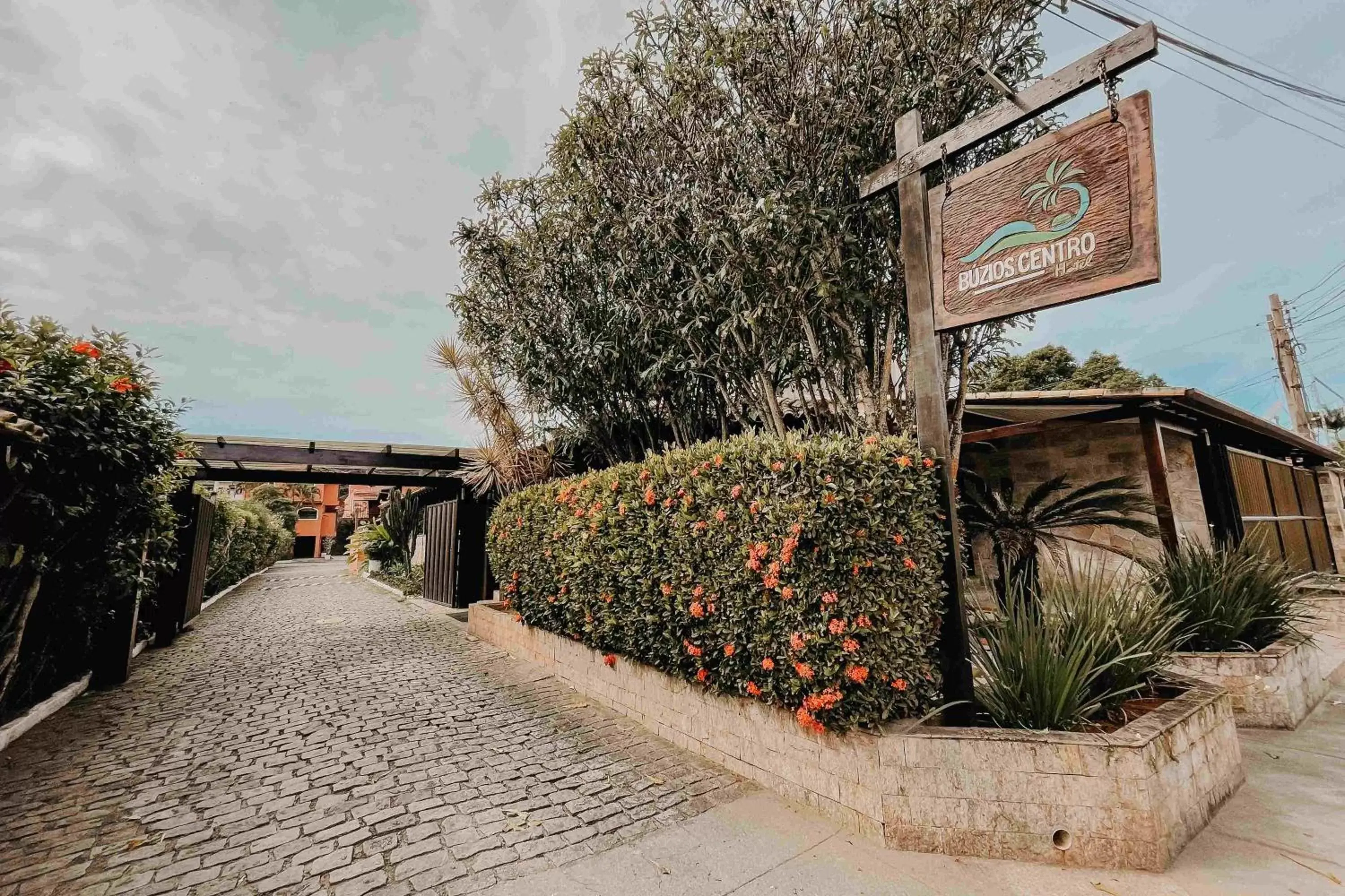 Facade/entrance, Property Building in Búzios Centro Hotel