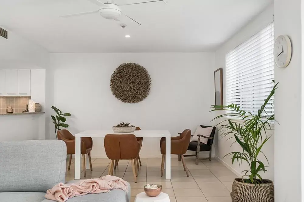 Dining area, Seating Area in Grandview Apartments