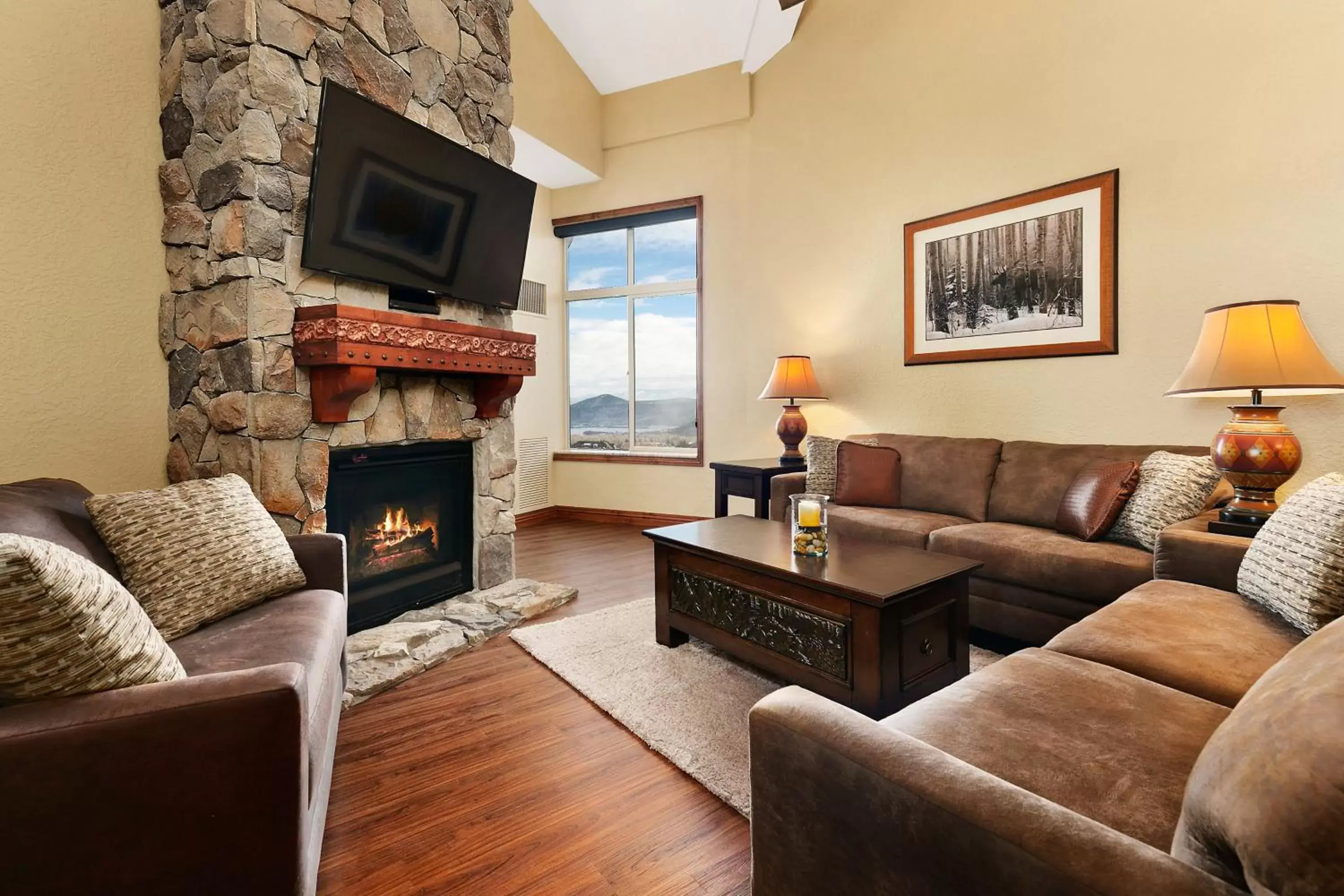 One-Bedroom Suite in Condos at Canyons Resort by White Pines One-Bedroom Suite in Condos at Canyons Resort by White Pines