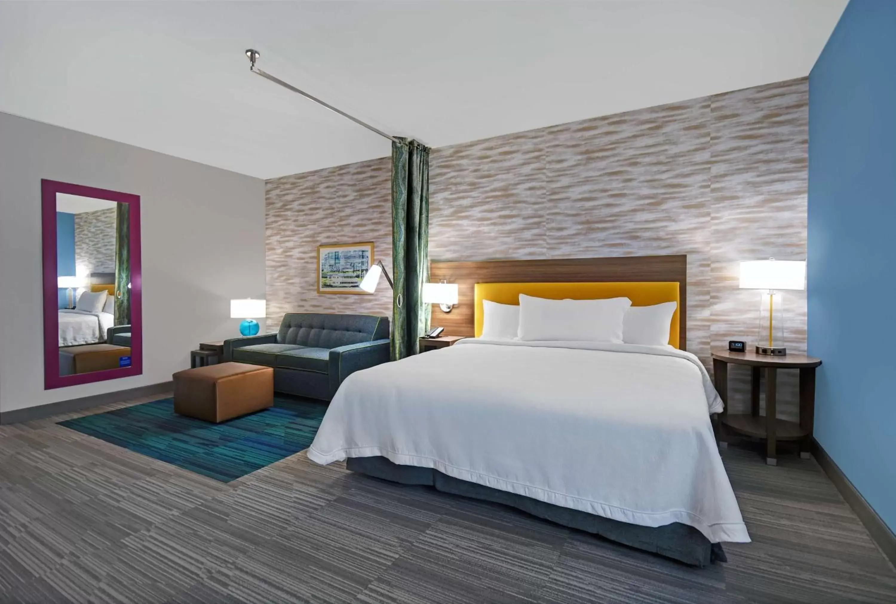 Bed in Home2 Suites By Hilton Springdale Cincinnati