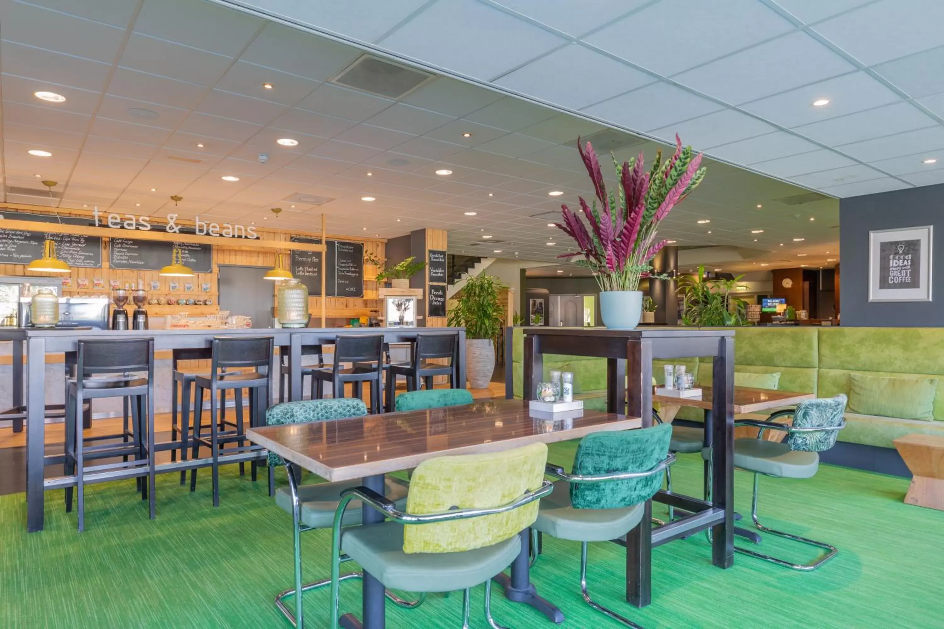 Restaurant/Places to Eat in Amrâth Airport Hotel Rotterdam, BW Signature Collection