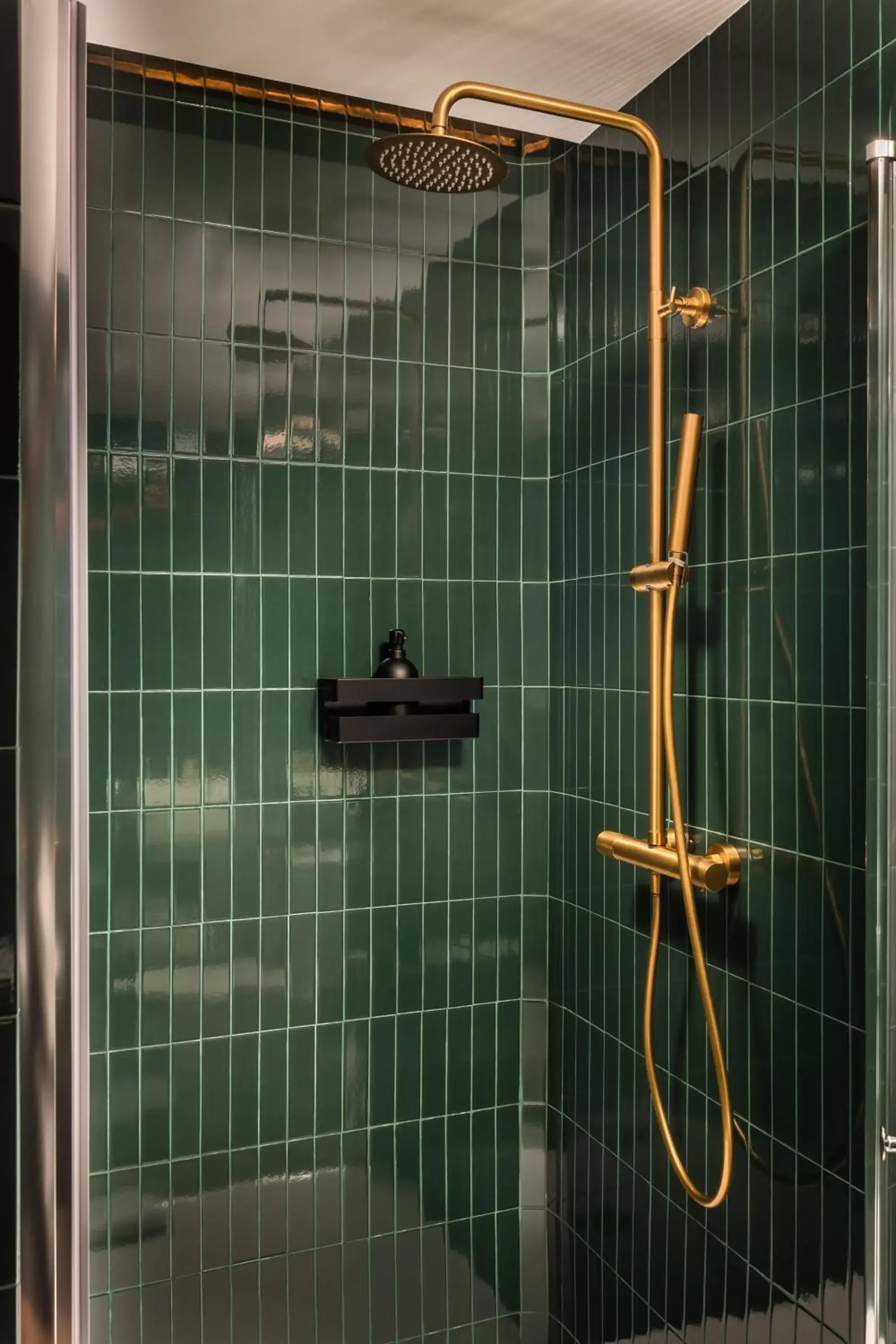Shower, Bathroom in BYPILLOW Twenty