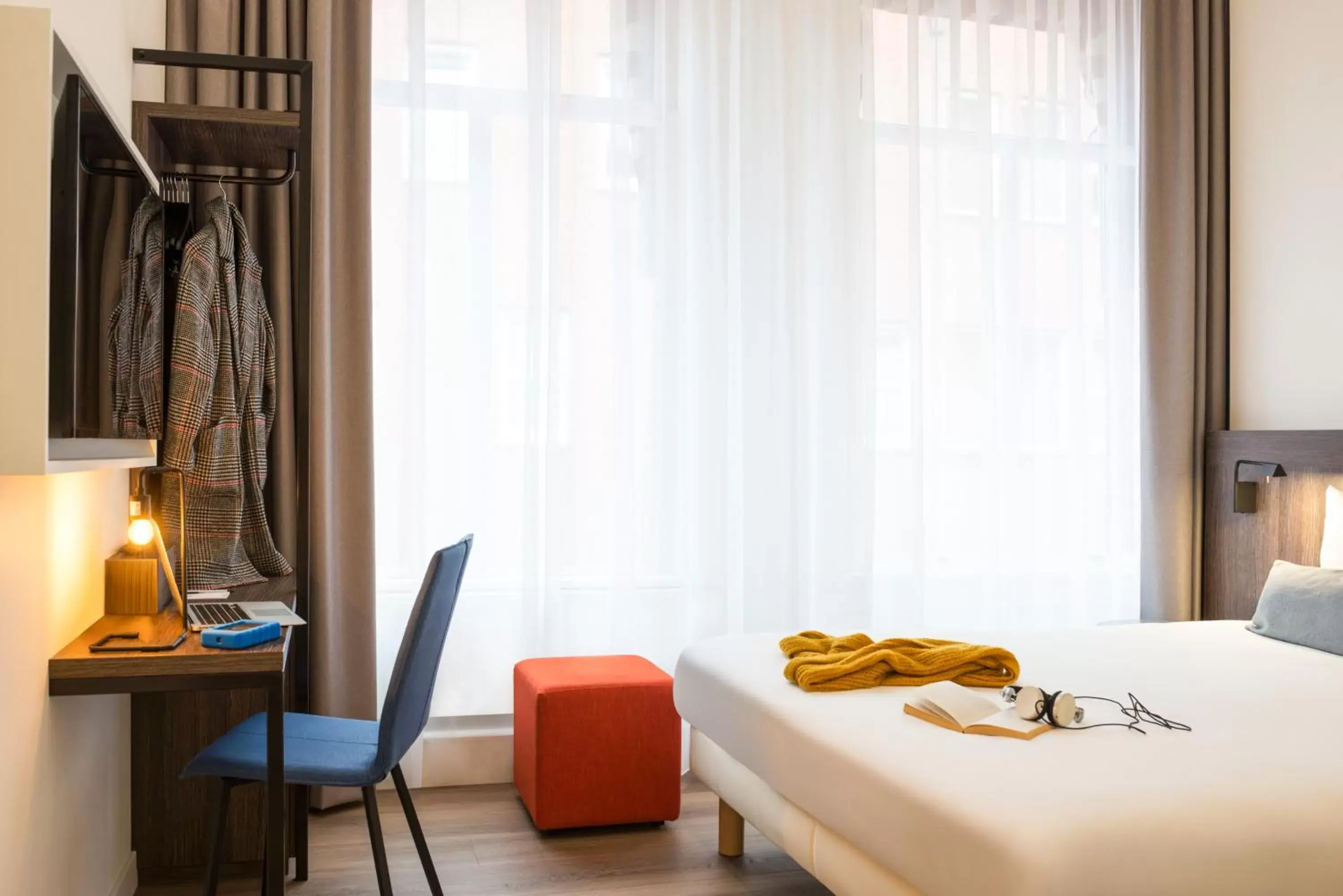 Superior Double Room with Extra Services in ibis Styles Den Haag City Centre Superior Double Room with Extra Services in ibis Styles Den Haag City Centre