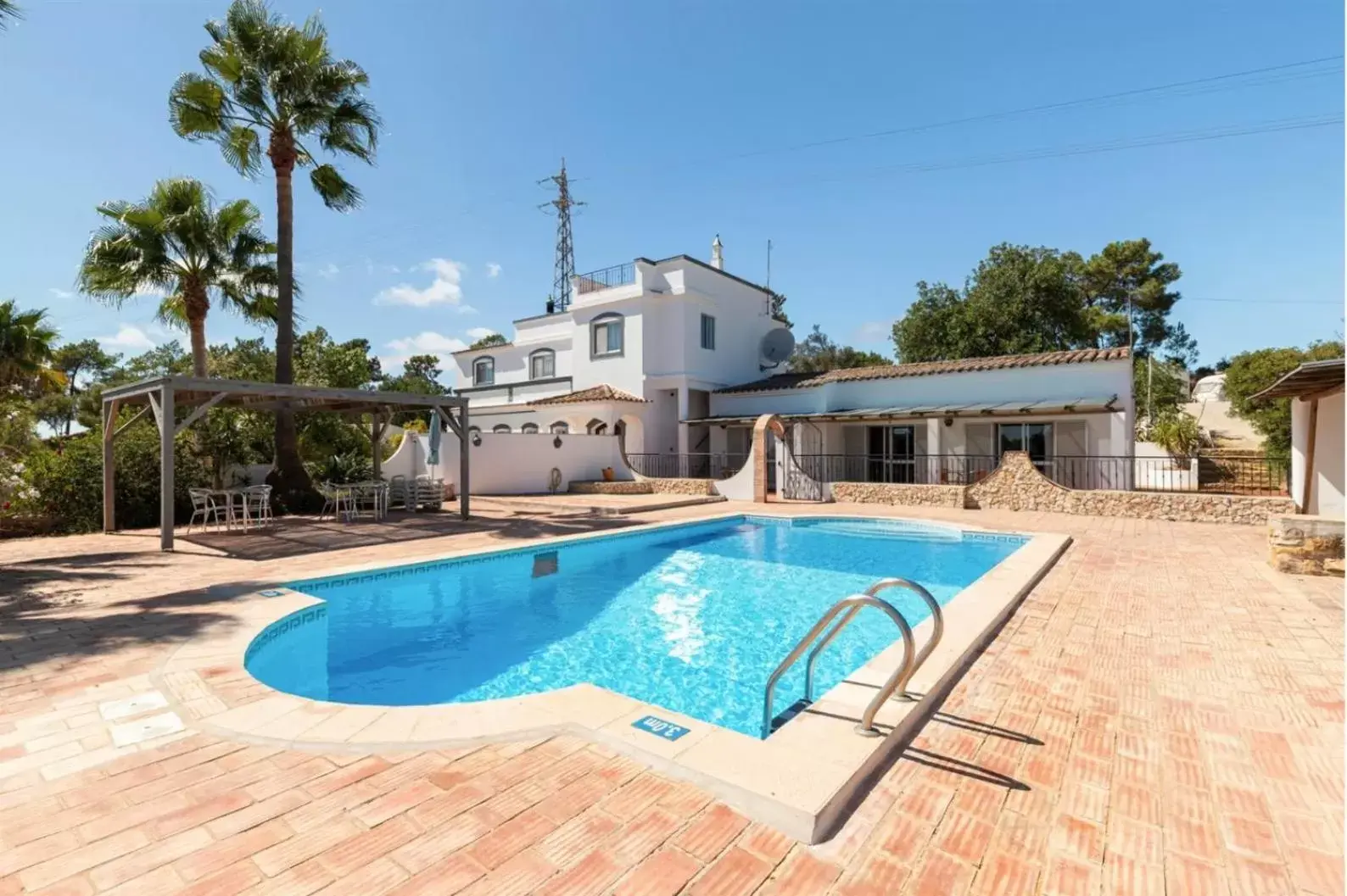 Apartment - Ground Floor in The Lemon Tree Villa Apartment - Ground Floor in The Lemon Tree Villa