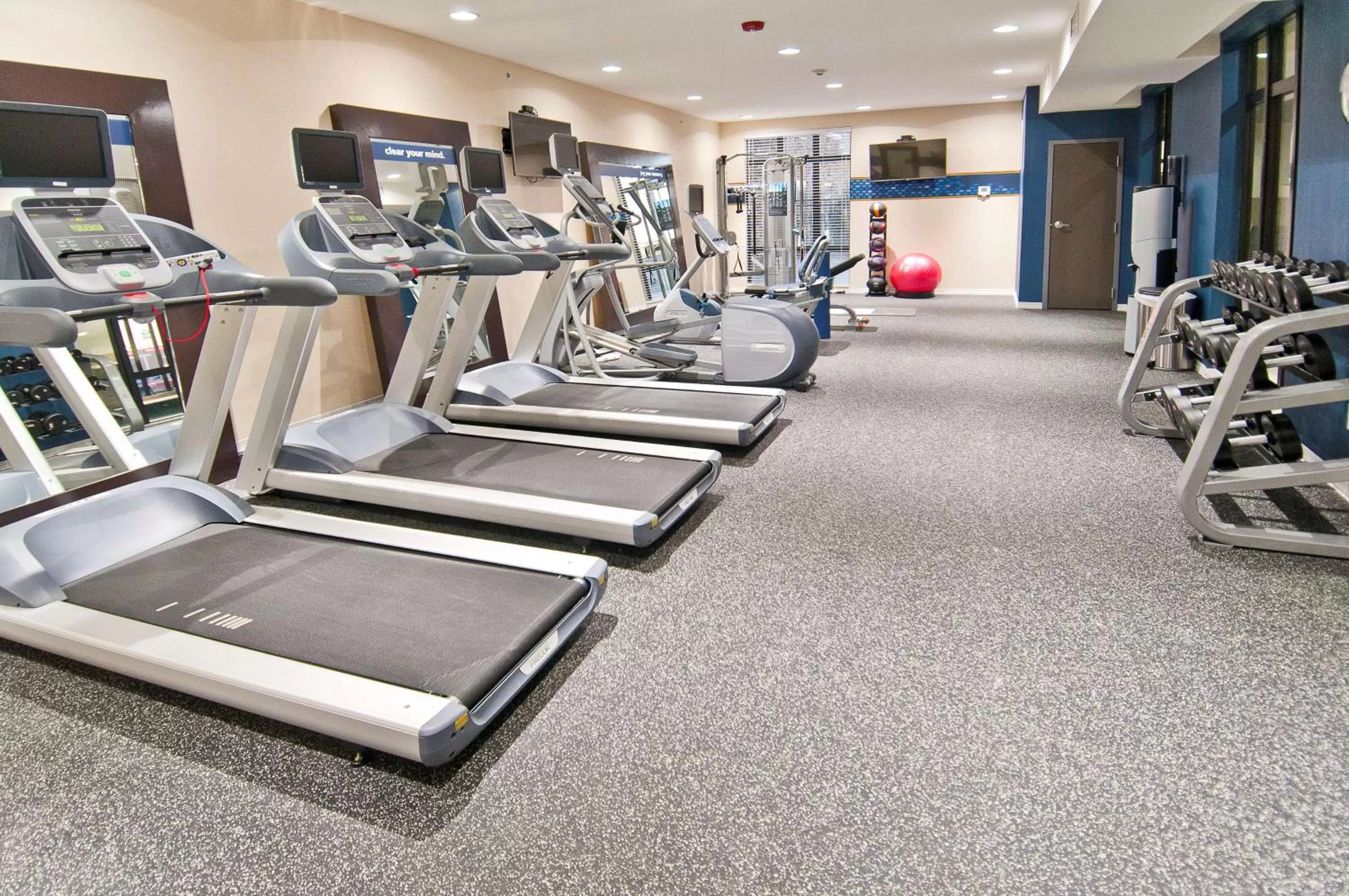 Fitness centre/facilities in Hampton Inn and Suites Pauls Valley