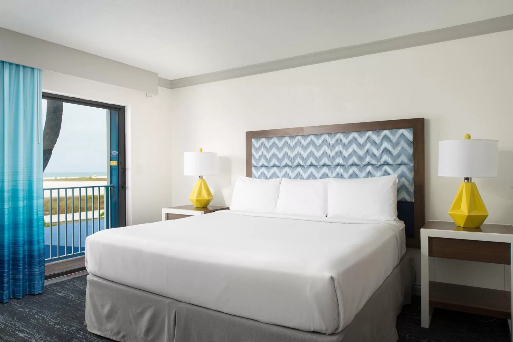 Bedroom, Bed in Bilmar Beach Resort