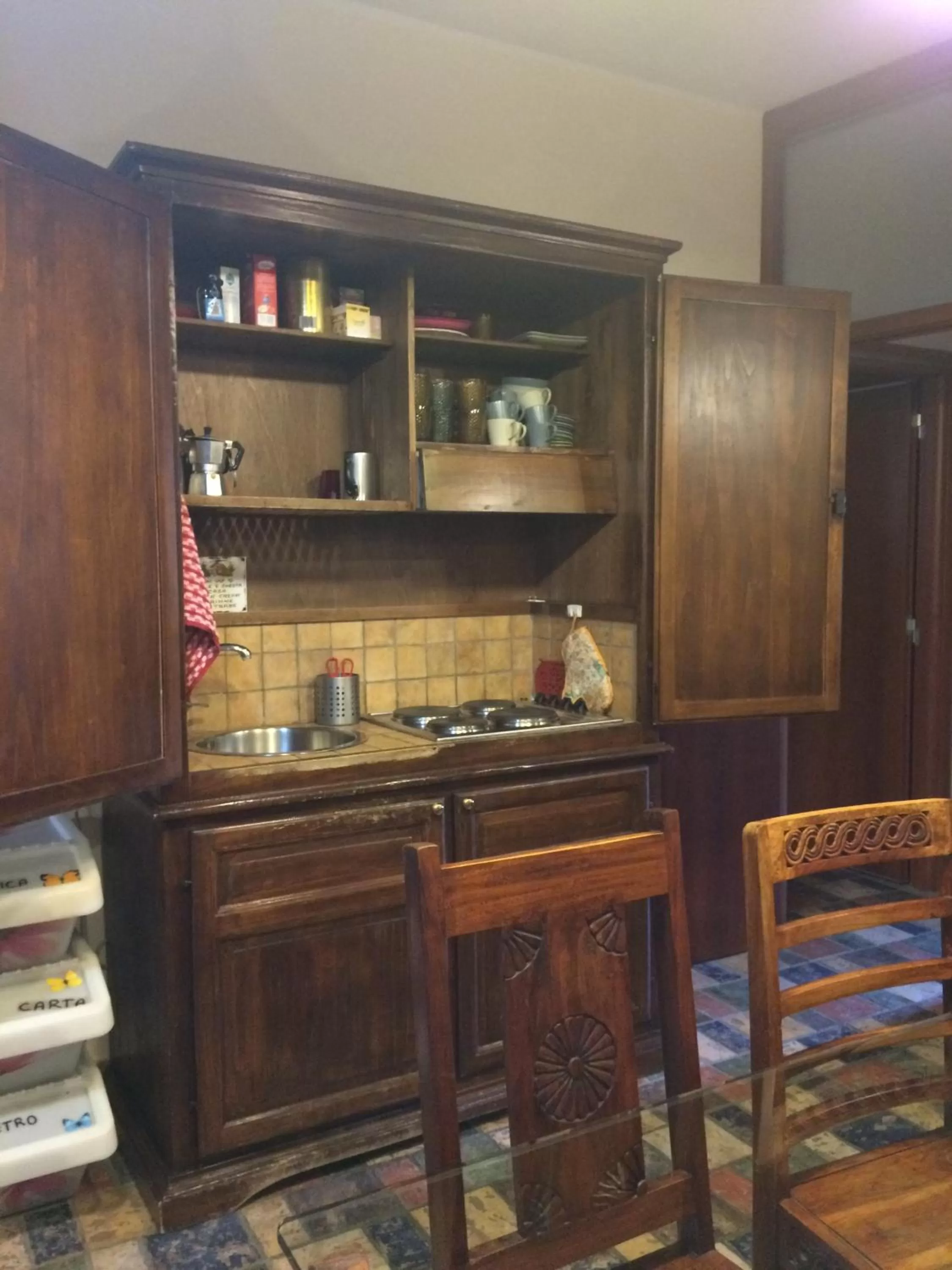 Kitchen or kitchenette in B&B Casamiranapoli
