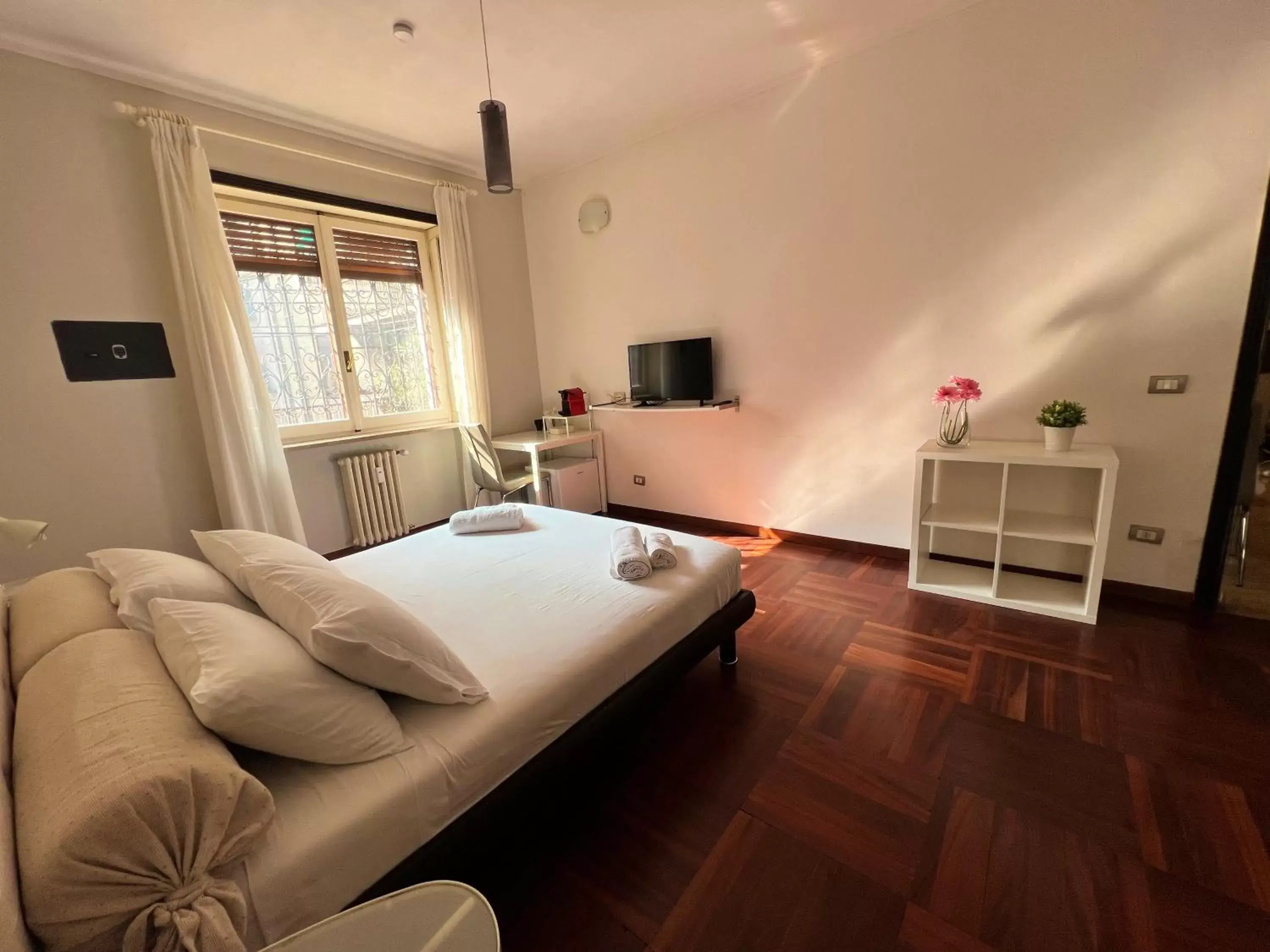 Bed in APPARTME Guest House Seveso 40