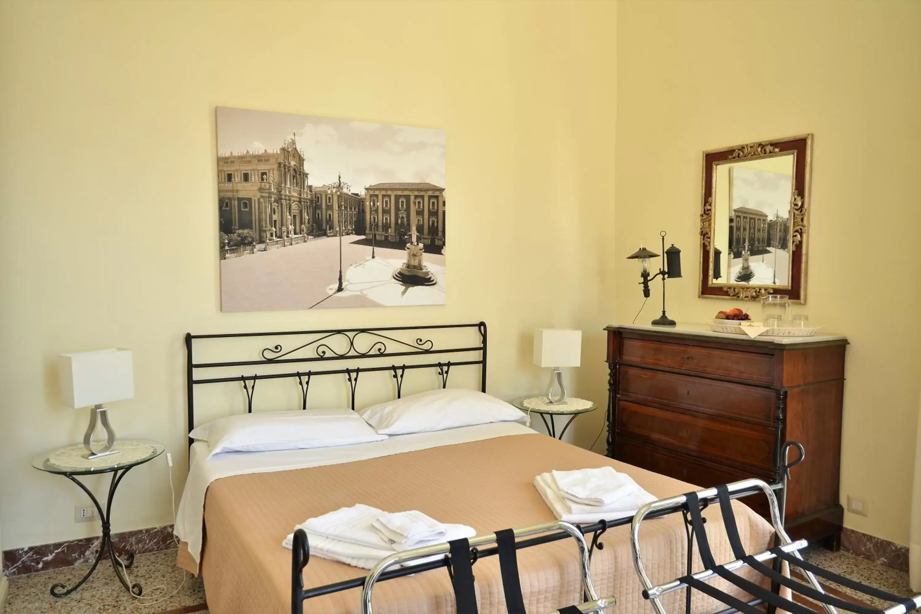 Bed in B&B al Teatro Massimo