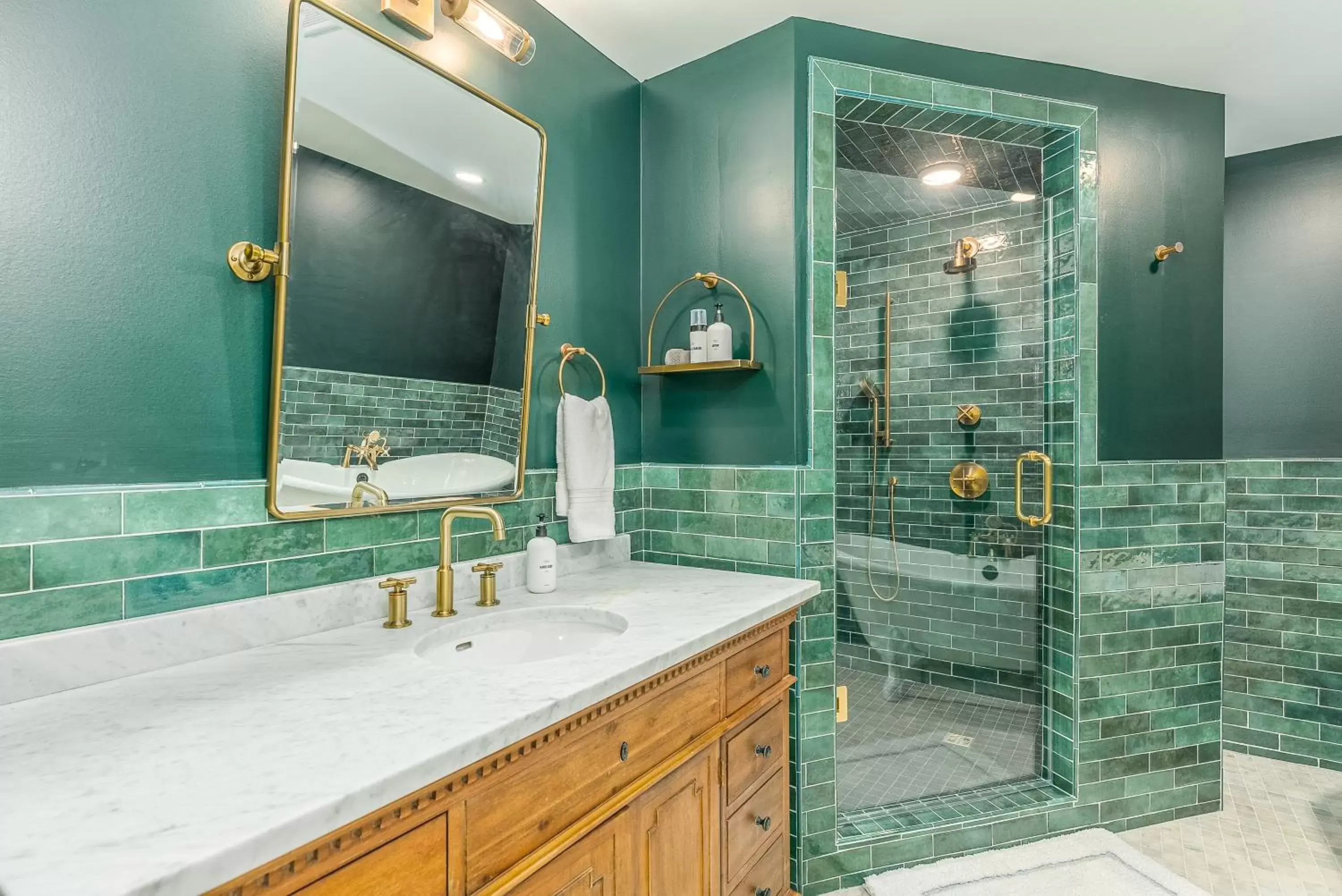 Shower, Bathroom in Bellwether House